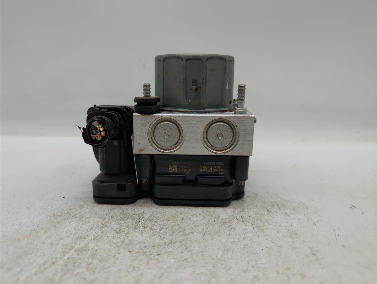 2017 Nissan Rogue ABS Pump Control Module Replacement P/N:47660 6FL0A Fits OEM Used Auto Parts - Oemusedautoparts1.com