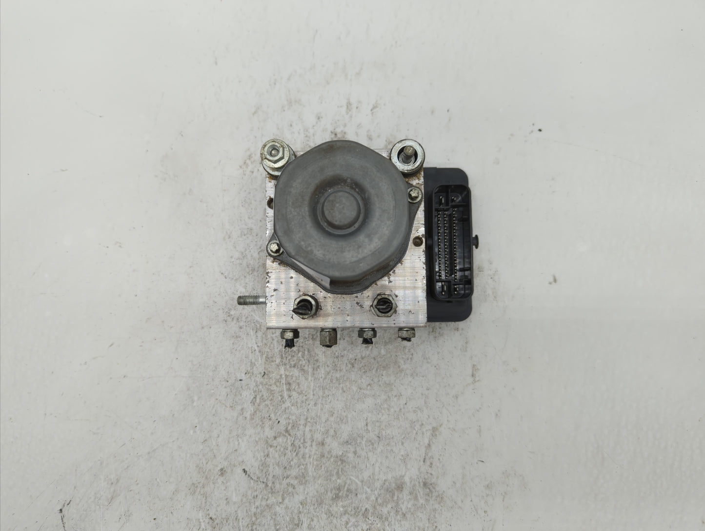 2017 Nissan Rogue ABS Pump Control Module Replacement P/N:47660 6EL1A Fits OEM Used Auto Parts - Oemusedautoparts1.com