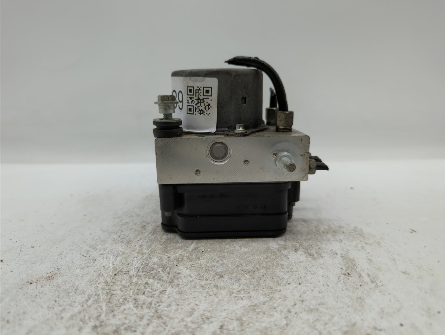 2017 Nissan Rogue ABS Pump Control Module Replacement P/N:47660 6FM7A 47660 6FL1A Fits OEM Used Auto Parts - Oemusedautopart
