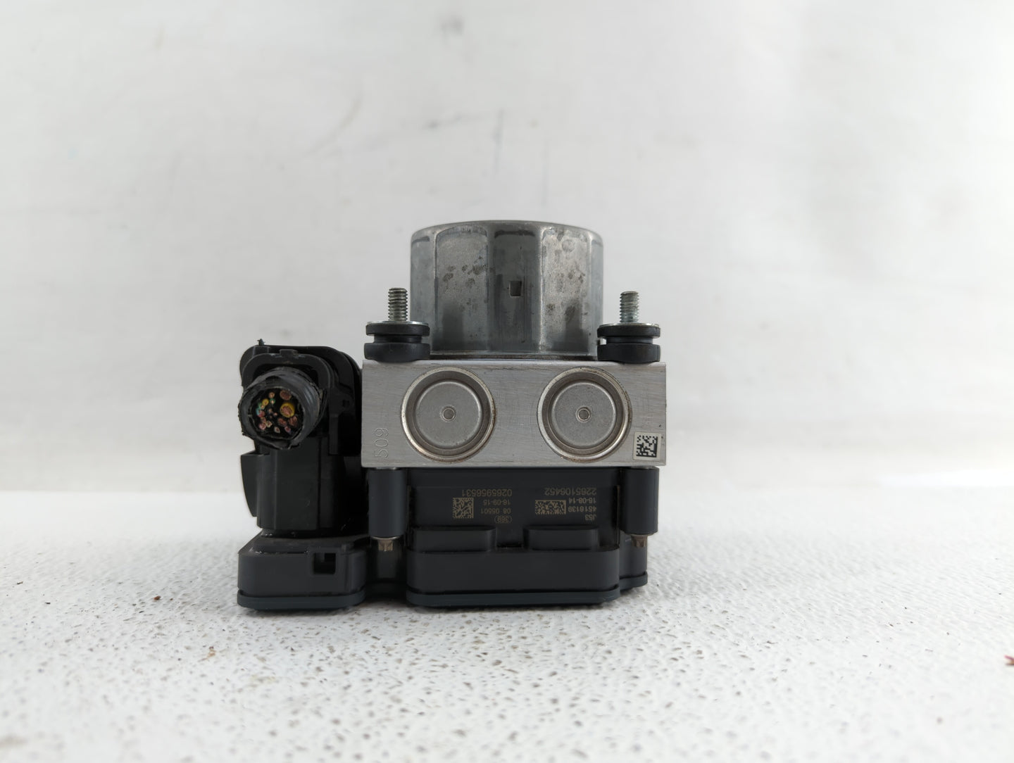 2017 Nissan Rogue ABS Pump Control Module Replacement P/N:47660 5HL2A Fits OEM Used Auto Parts - Oemusedautoparts1.com