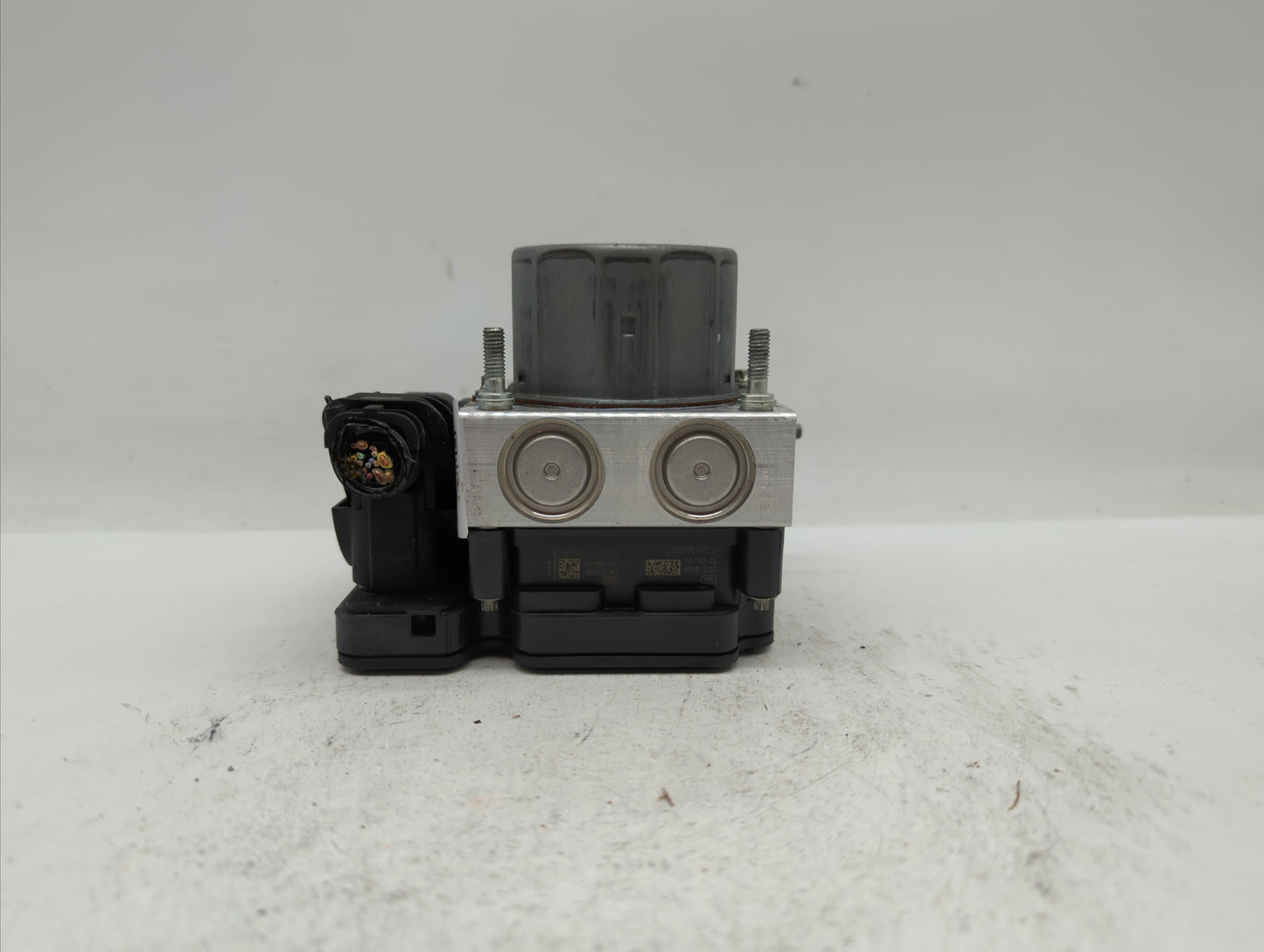 2017 Nissan Rogue ABS Pump Control Module Replacement P/N:47660 6FM7A 47660 6FL1A Fits OEM Used Auto Parts - Oemusedautopart