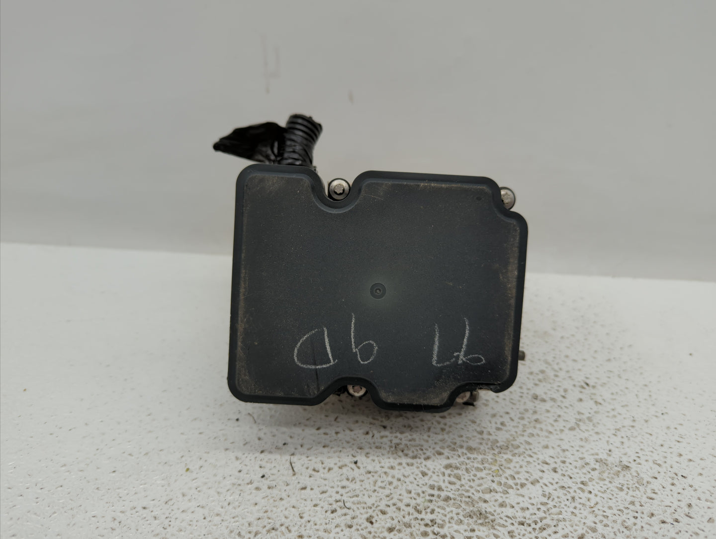 2017 Nissan Rogue ABS Pump Control Module Replacement P/N:47660 6FL0A Fits OEM Used Auto Parts - Oemusedautoparts1.com