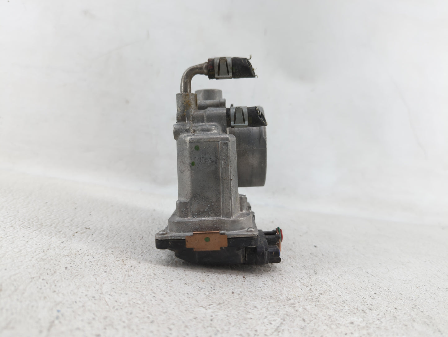 2014-2019 Nissan Rogue Throttle Body P/N:3TA60-01 C 3TA60-01 B, 3TA60-01 A Fits Fits 2013 2014 2015 2016 2017 2018 2019 OEM 