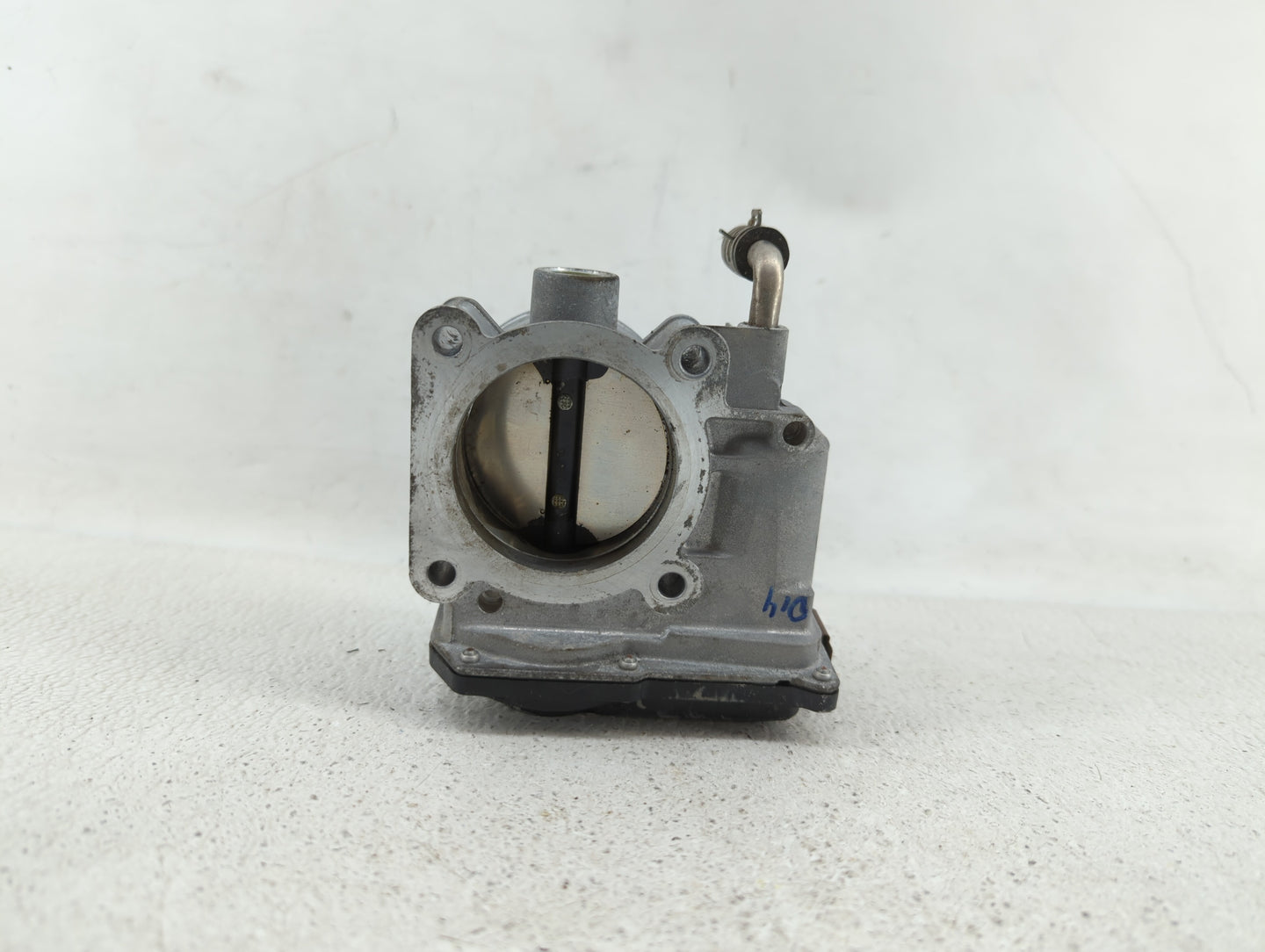 2014-2019 Nissan Rogue Throttle Body P/N:3TA60-01 C 3TA60-01 B, 3TA60-01 A Fits Fits 2013 2014 2015 2016 2017 2018 2019 OEM 