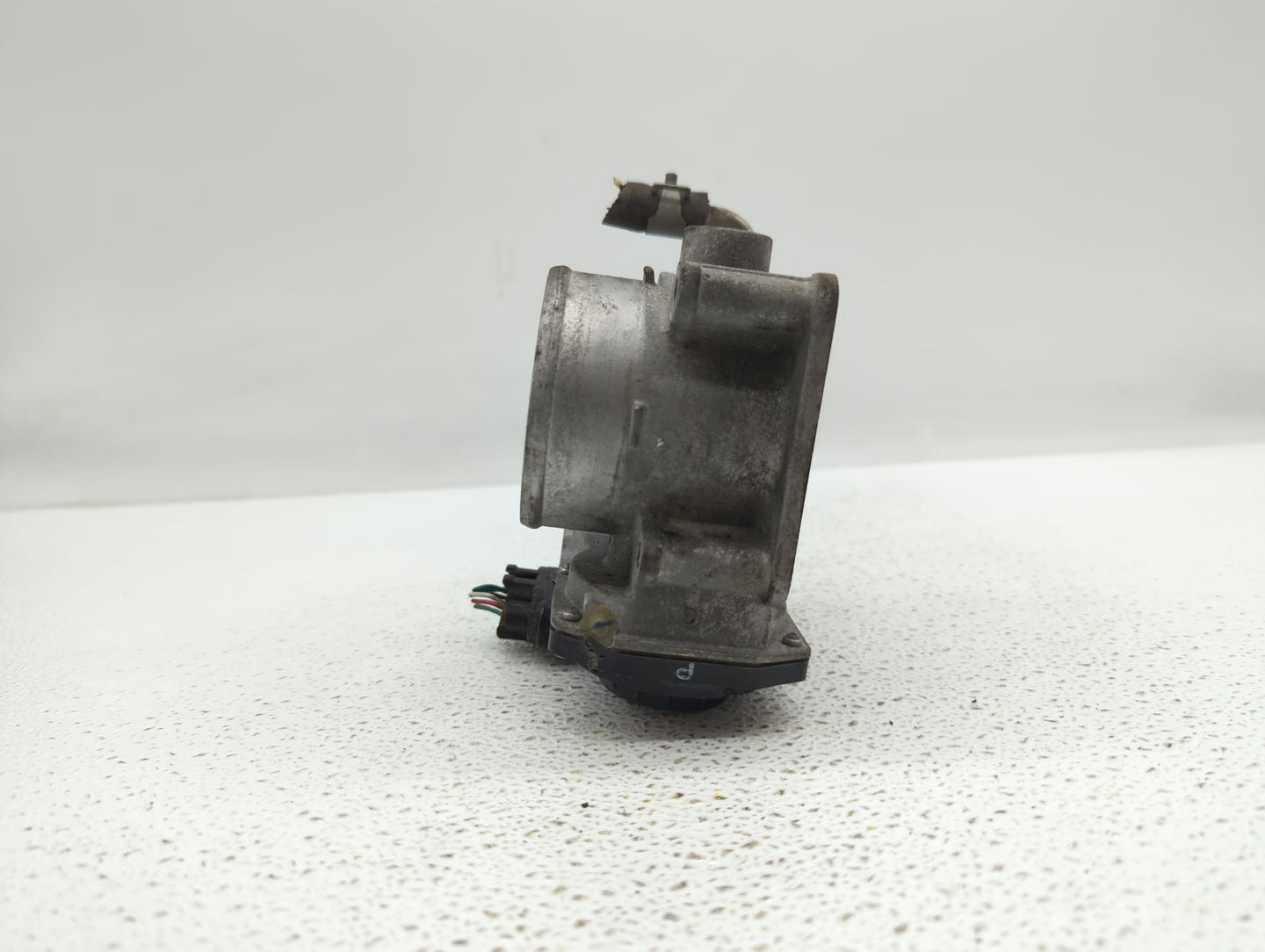2014-2019 Nissan Rogue Throttle Body P/N:3TA60-01 C 3TA60-01 B, 3TA60-01 A Fits Fits 2013 2014 2015 2016 2017 2018 2019 OEM 