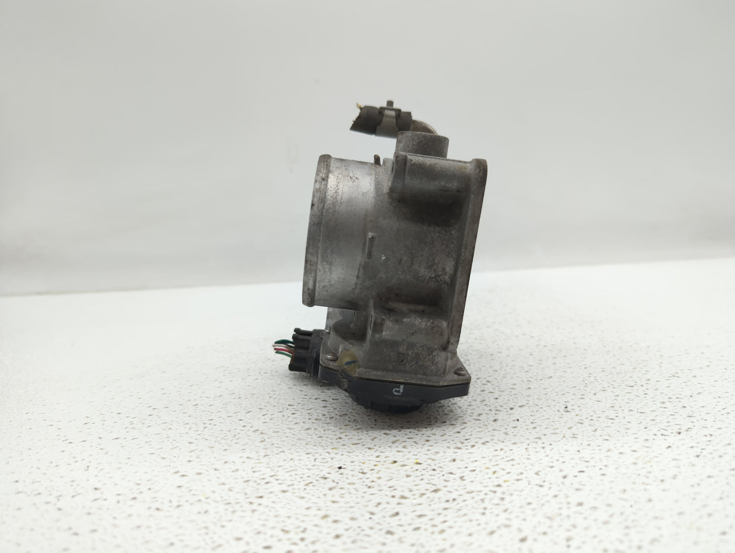 2014-2019 Nissan Rogue Throttle Body P/N:3TA60-01 C 3TA60-01 B, 3TA60-01 A Fits Fits 2013 2014 2015 2016 2017 2018 2019 OEM 