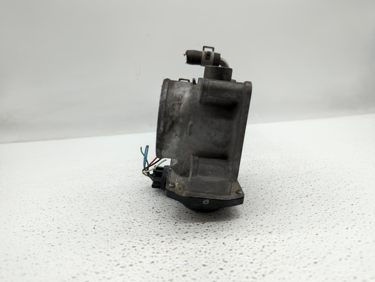 2014-2019 Nissan Rogue Throttle Body P/N:3TA60-01 C 3TA60-01 B, 3TA60-01 A Fits Fits 2013 2014 2015 2016 2017 2018 2019 OEM 