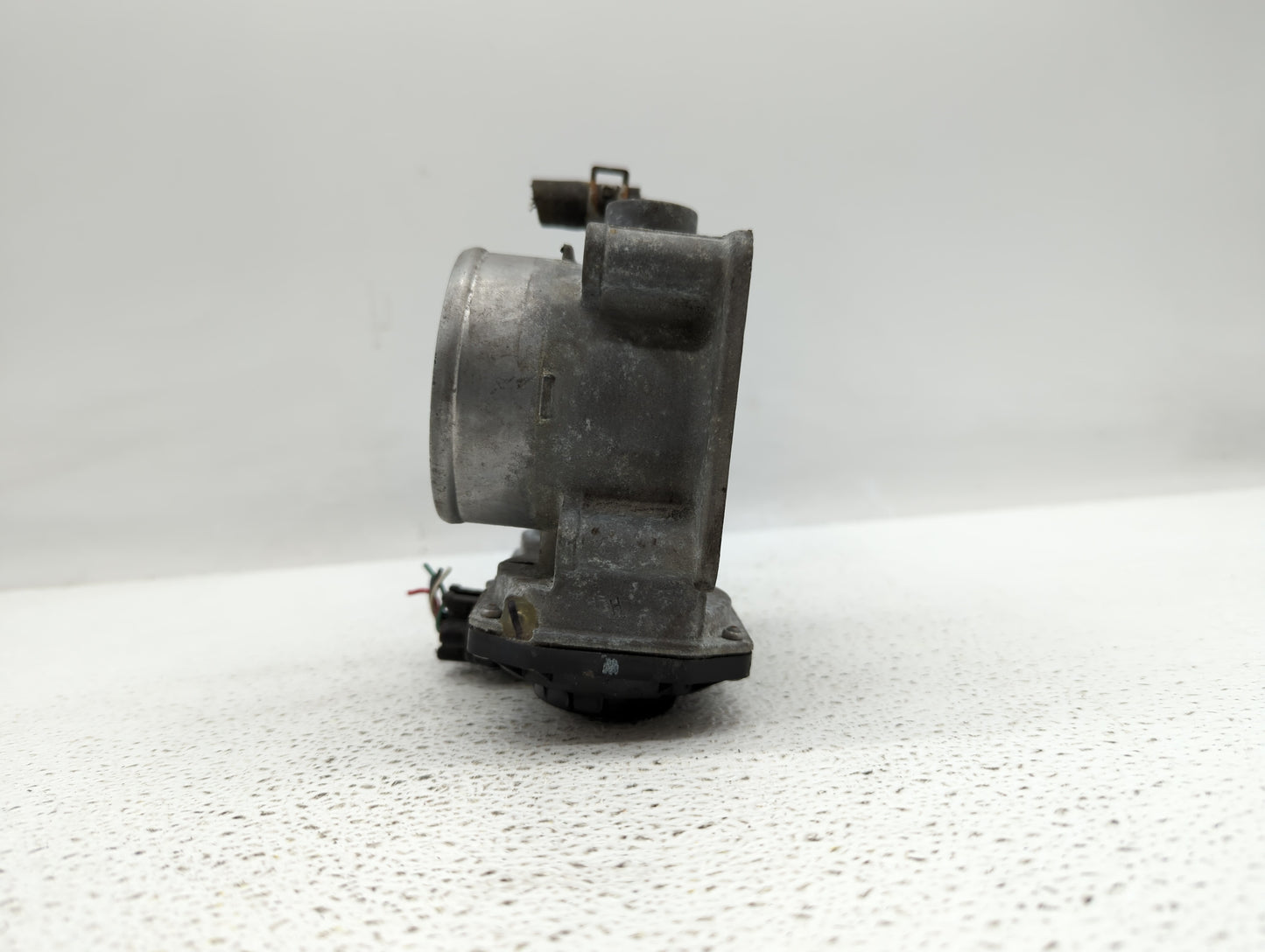 2014-2019 Nissan Rogue Throttle Body P/N:3TA60-01 C 3TA60-01 B, 3TA60-01 A Fits Fits 2013 2014 2015 2016 2017 2018 2019 OEM 