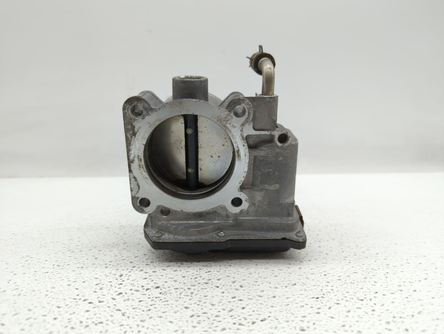 2014-2019 Nissan Rogue Throttle Body P/N:3TA60-01 C 3TA60-01 B, 3TA60-01 A Fits Fits 2013 2014 2015 2016 2017 2018 2019 OEM 