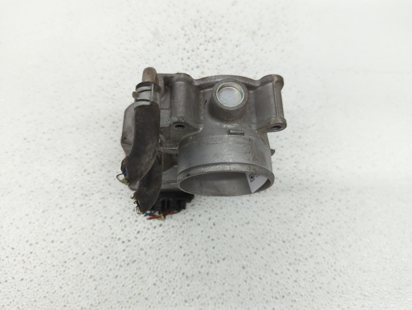 2014-2019 Nissan Rogue Throttle Body P/N:3TA60-01 C 3TA60-01 B, 3TA60-01 A Fits Fits 2013 2014 2015 2016 2017 2018 2019 OEM 