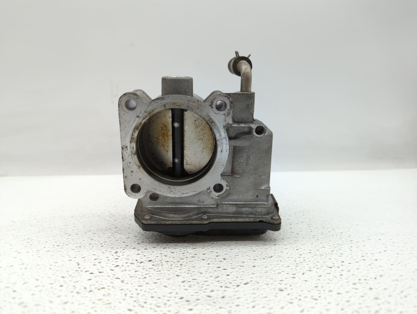 2014-2019 Nissan Rogue Throttle Body P/N:3TA60-01 C 3TA60-01 B, 3TA60-01 A Fits Fits 2013 2014 2015 2016 2017 2018 2019 OEM 
