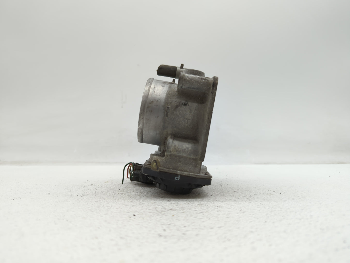 2014-2019 Nissan Rogue Throttle Body P/N:3TA60-01 C 3TA60-01 B, 3TA60-01 A Fits Fits 2013 2014 2015 2016 2017 2018 2019 OEM 