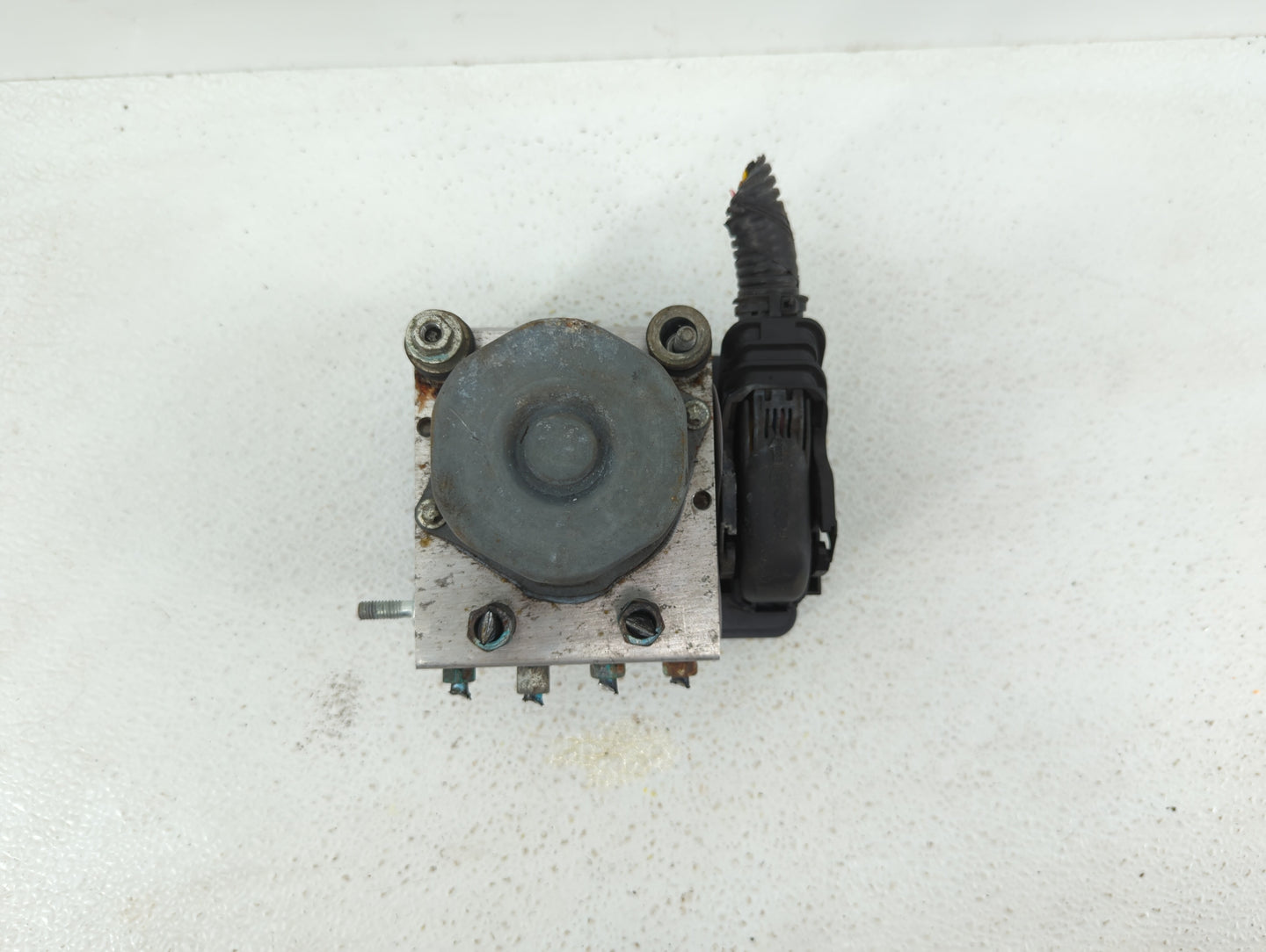2017 Nissan Rogue ABS Pump Control Module Replacement P/N:47660 5HK3A Fits OEM Used Auto Parts - Oemusedautoparts1.com