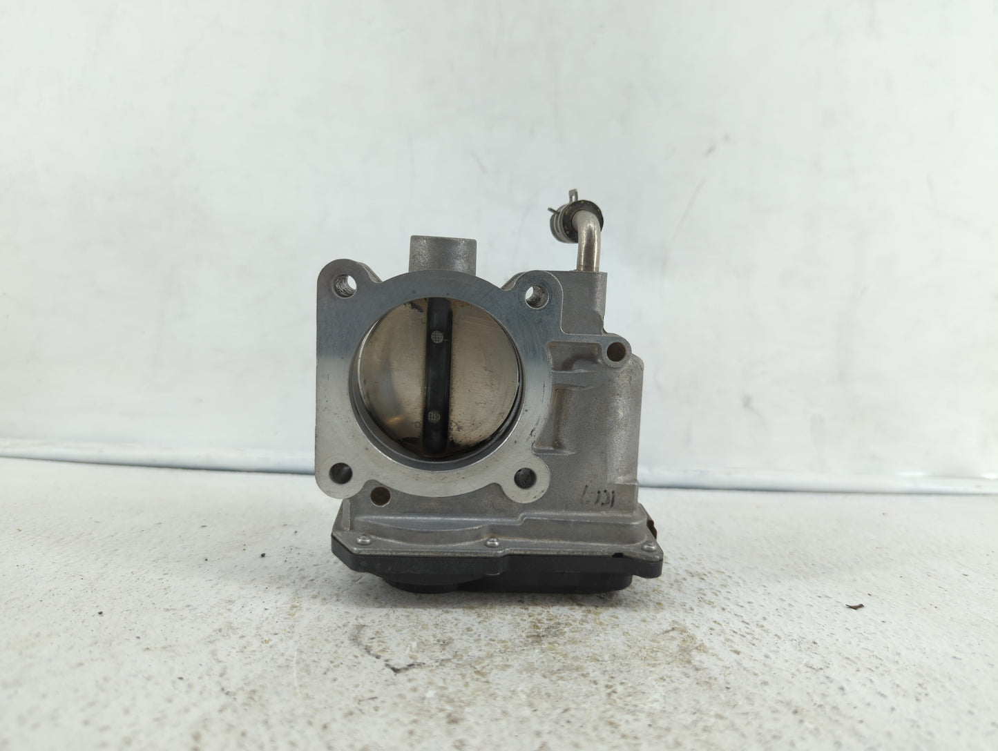 2014-2019 Nissan Rogue Throttle Body P/N:3TA60-01 C 3TA60-01 B, 3TA60-01 A Fits Fits 2013 2014 2015 2016 2017 2018 2019 OEM 