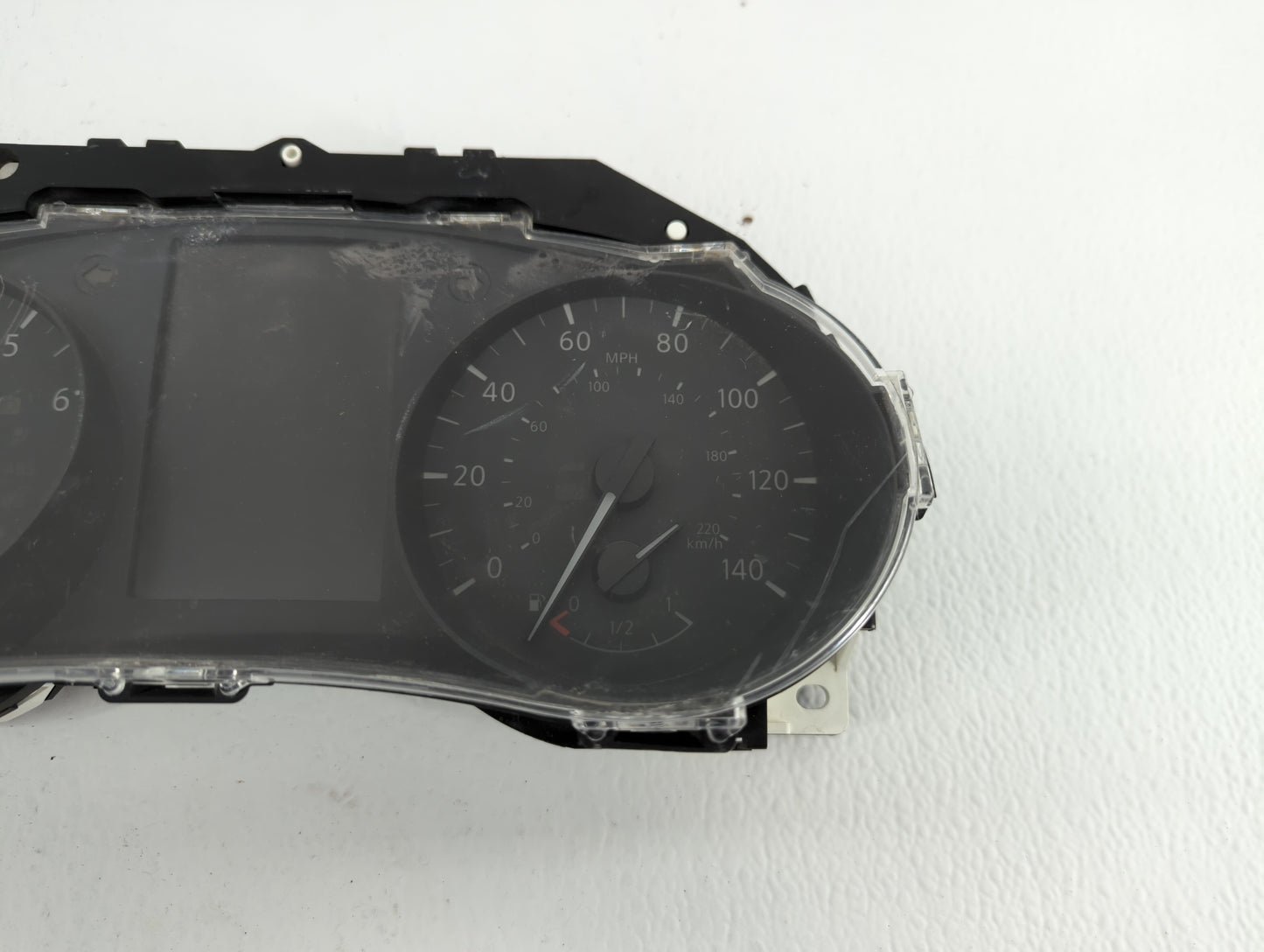 2017 Nissan Rogue Instrument Cluster Speedometer Gauges Fits Fits 1995 1996 OEM Used Auto Parts - Oemusedautoparts1.com