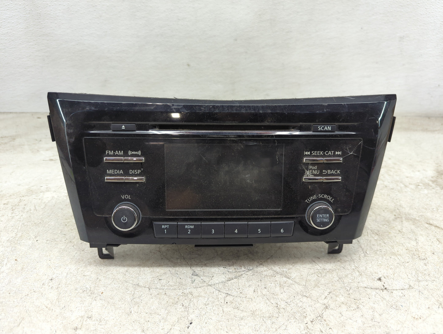 2017 Nissan Rogue Radio AM FM Cd Player Receiver Replacement P/N:281856FL0A CV-CN36N04D, AN1503 Fits OEM Used Auto Parts - O