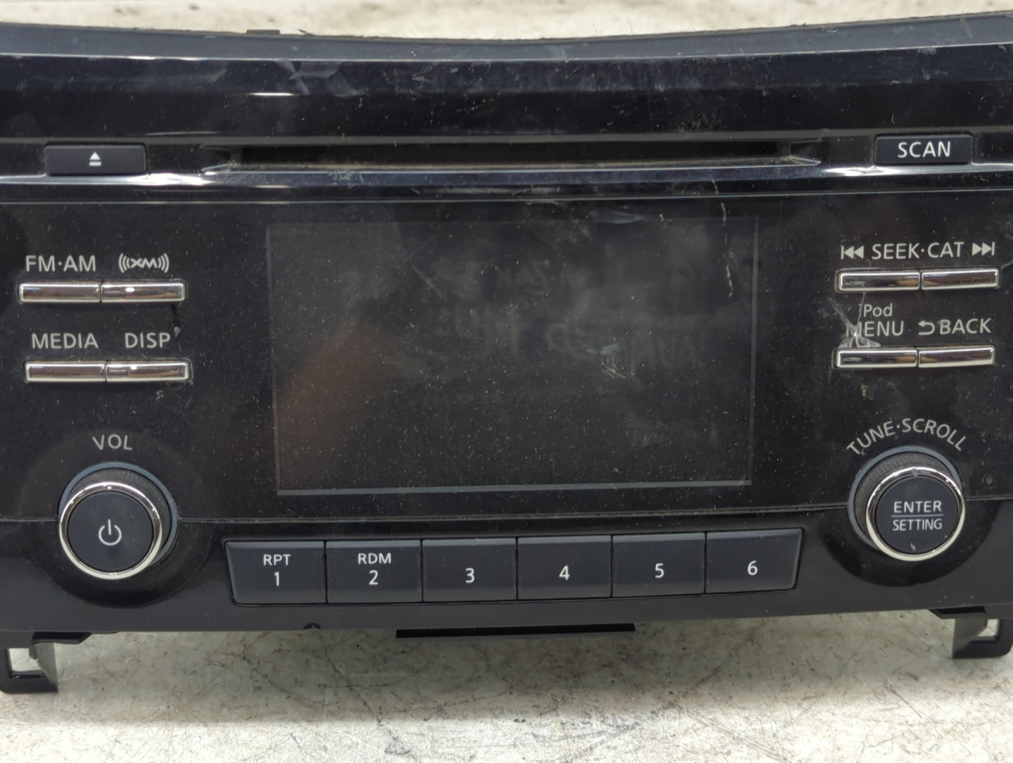 2017 Nissan Rogue Radio AM FM Cd Player Receiver Replacement P/N:281856FL0A CV-CN36N04D, AN1503 Fits OEM Used Auto Parts - O