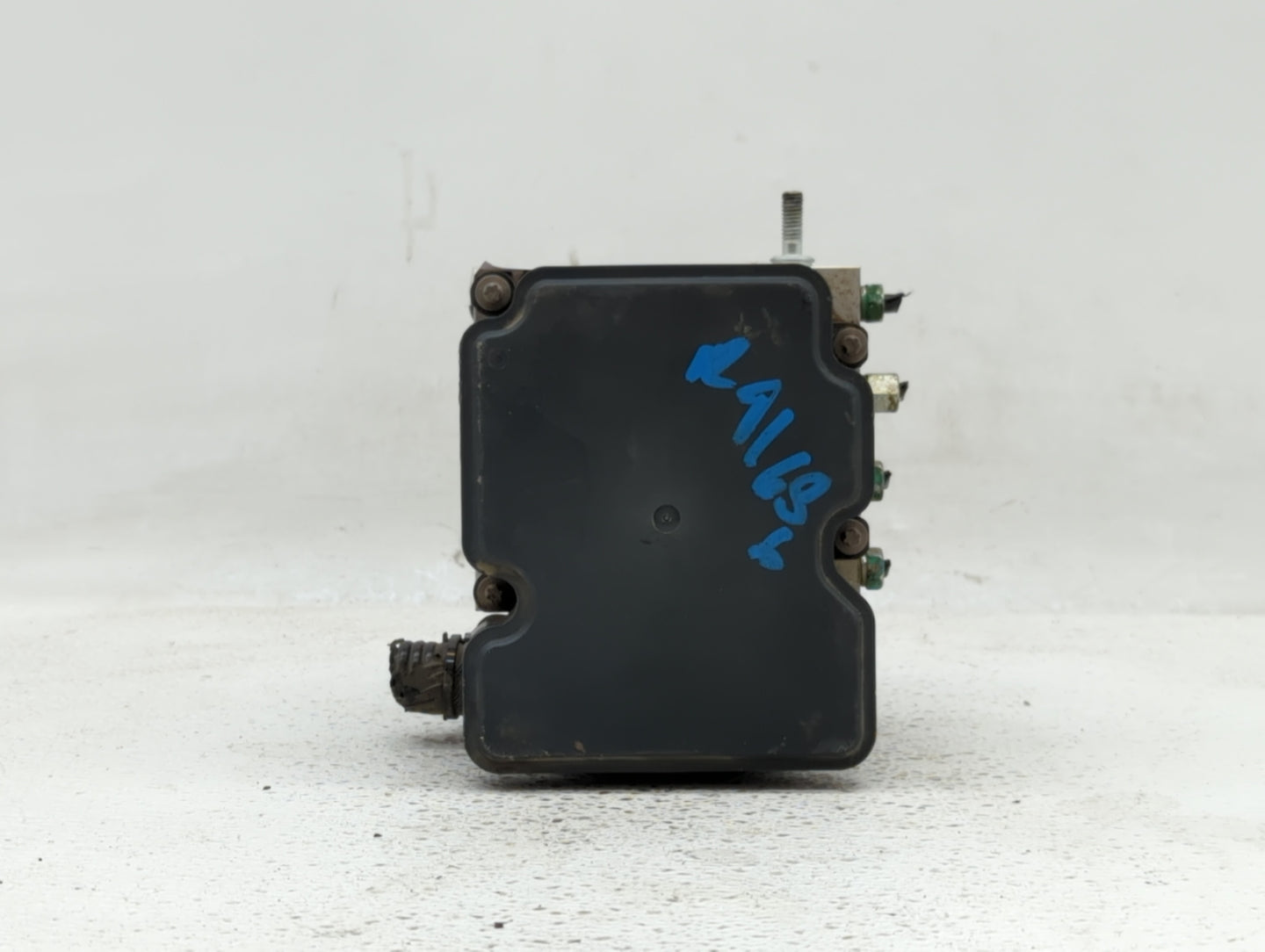 2017 Nissan Rogue ABS Pump Control Module Replacement P/N:47660 5HL4A Fits OEM Used Auto Parts - Oemusedautoparts1.com