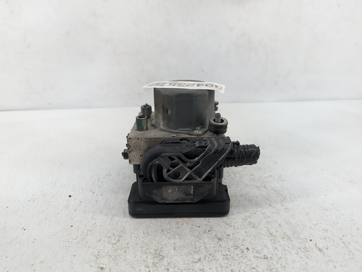 2017 Nissan Rogue ABS Pump Control Module Replacement P/N:47660 5HL2A Fits OEM Used Auto Parts - Oemusedautoparts1.com