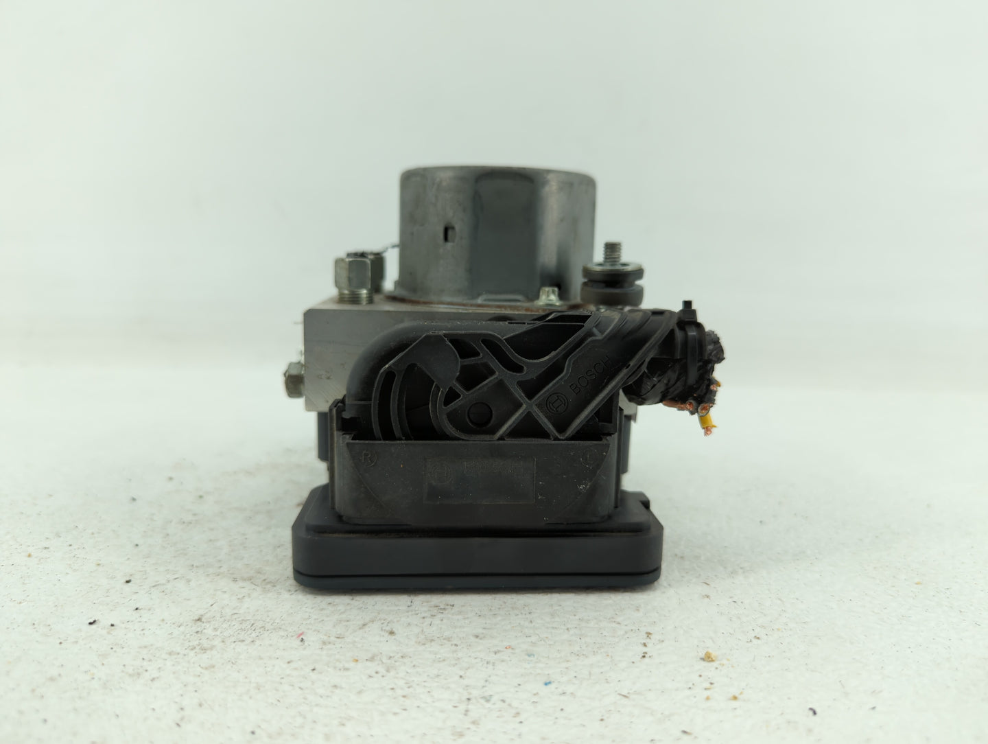 2017 Nissan Rogue ABS Pump Control Module Replacement P/N:47660 6FM7A 47660 6FL1A Fits OEM Used Auto Parts - Oemusedautopart