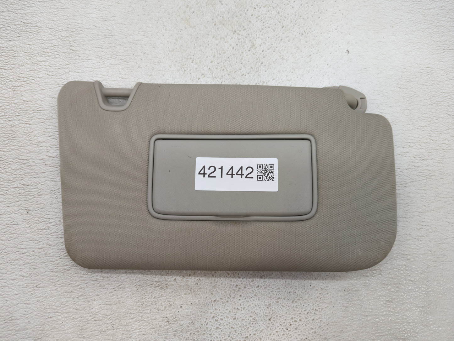 2017 Nissan Rogue Sun Visor Shade Replacement Passenger Right Mirror Fits OEM Used Auto Parts - Oemusedautoparts1.com