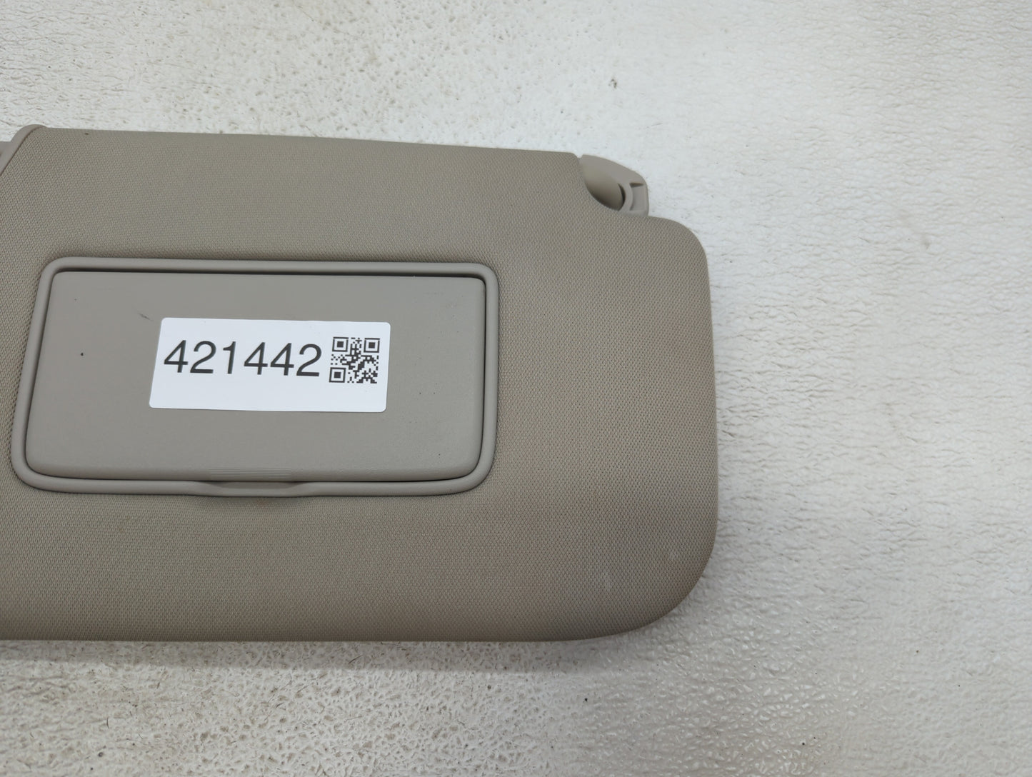 2017 Nissan Rogue Sun Visor Shade Replacement Passenger Right Mirror Fits OEM Used Auto Parts - Oemusedautoparts1.com