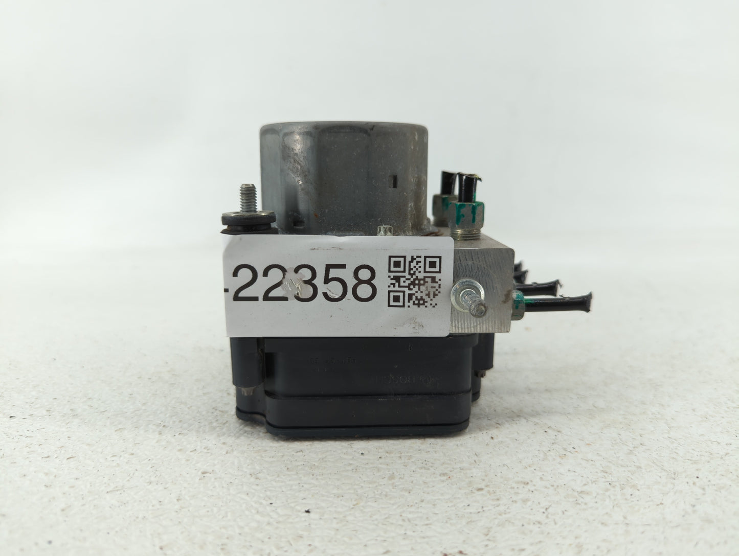2017 Nissan Rogue ABS Pump Control Module Replacement P/N:47660 5HK3A Fits OEM Used Auto Parts - Oemusedautoparts1.com