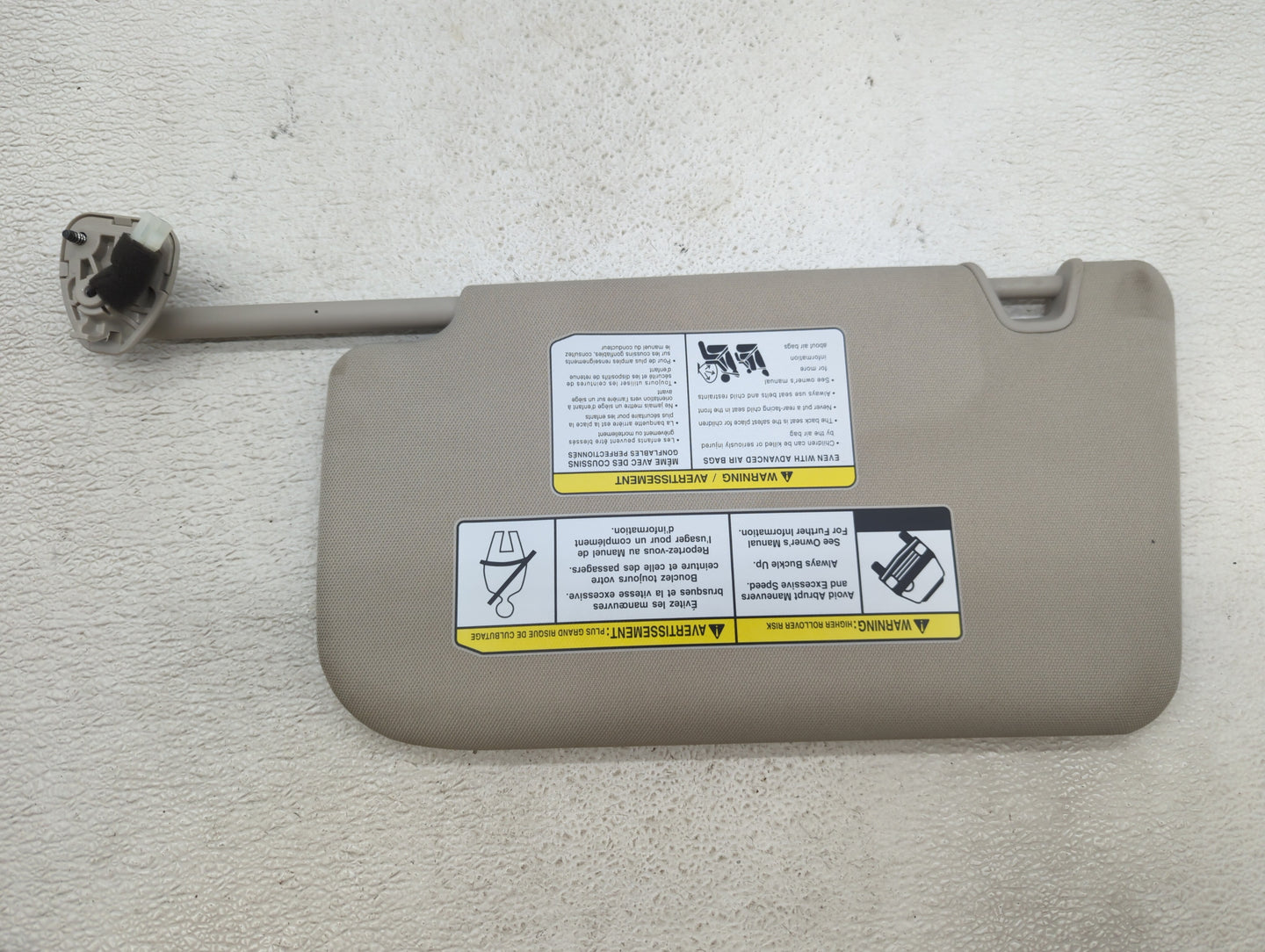 2014-2017 Nissan Rogue Sun Visor Shade Replacement Passenger Right Mirror Fits Fits 2014 2015 2016 2017 OEM Used Auto Parts 