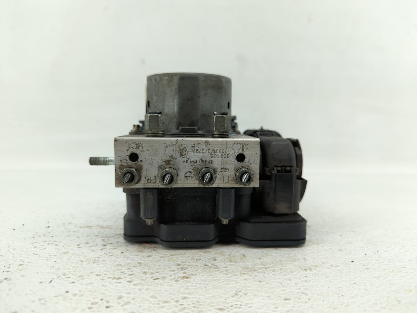 2017 Nissan Rogue ABS Pump Control Module Replacement P/N:47660 6FL0A Fits OEM Used Auto Parts - Oemusedautoparts1.com