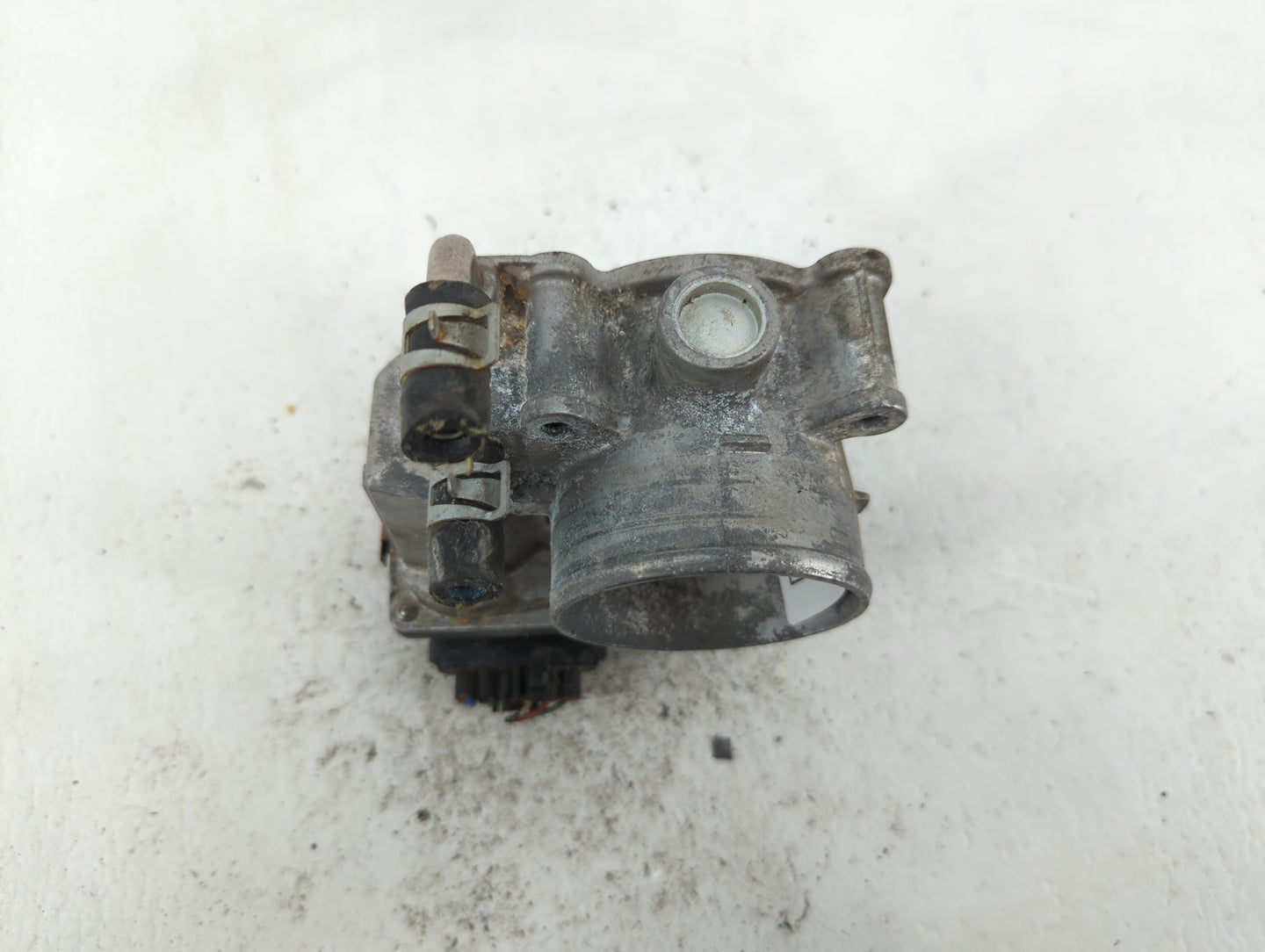 2014-2020 Nissan Rogue Throttle Body P/N:3TA60-01 C 3TA60-01 B, 3TA60-01 A Fits Fits 2013 2014 2015 2016 2017 2018 2019 2020