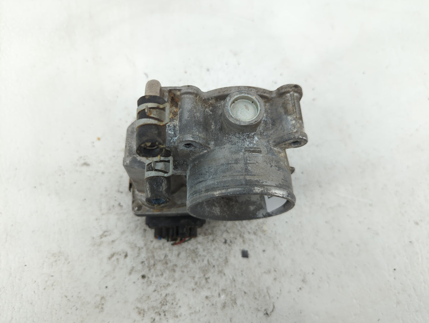2014-2020 Nissan Rogue Throttle Body P/N:3TA60-01 C 3TA60-01 B, 3TA60-01 A Fits Fits 2013 2014 2015 2016 2017 2018 2019 2020