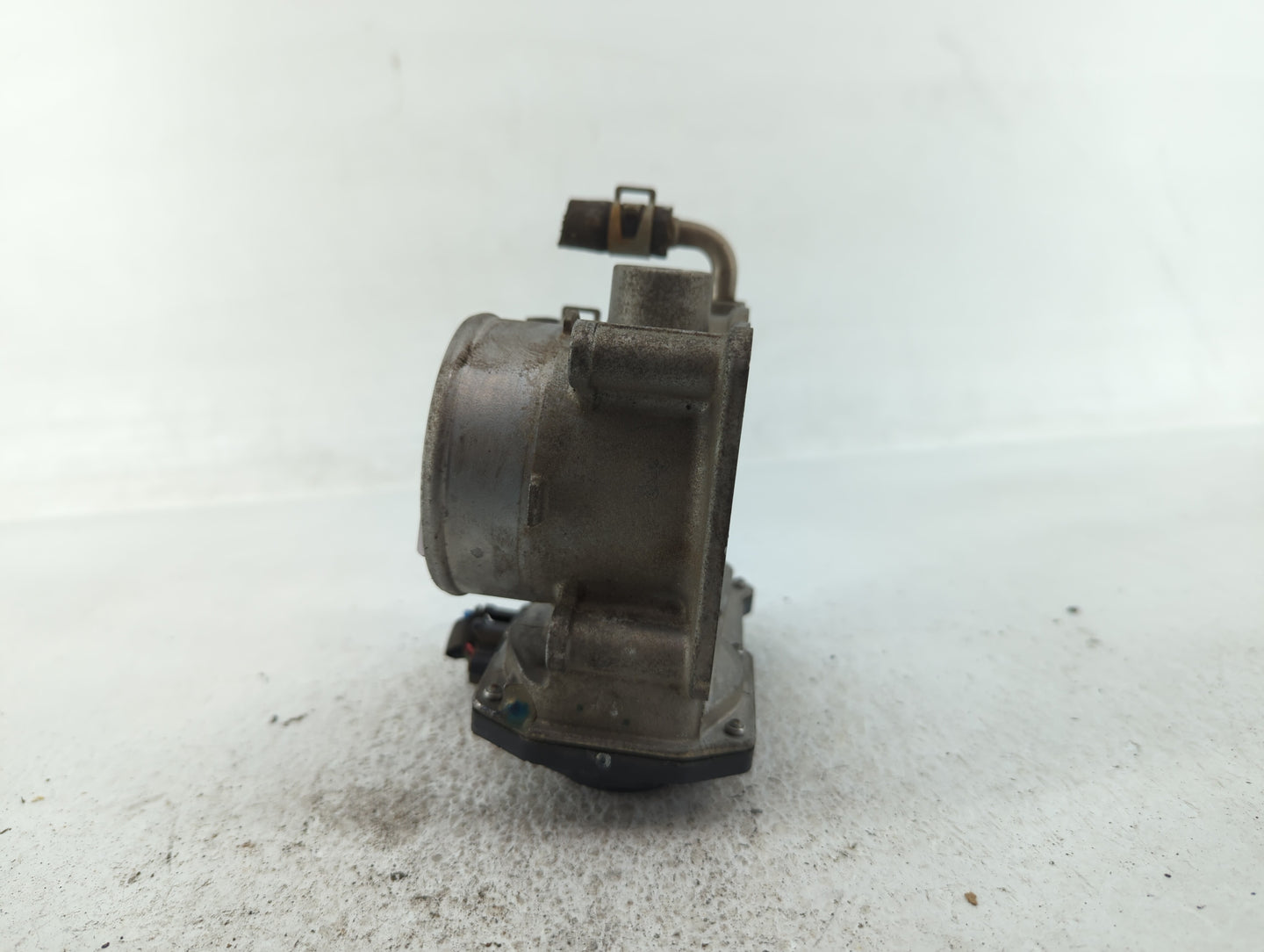 2014-2020 Nissan Rogue Throttle Body P/N:3TA60-01 B Fits Fits 2013 2014 2015 2016 2017 2018 2019 2020 OEM Used Auto Parts - 
