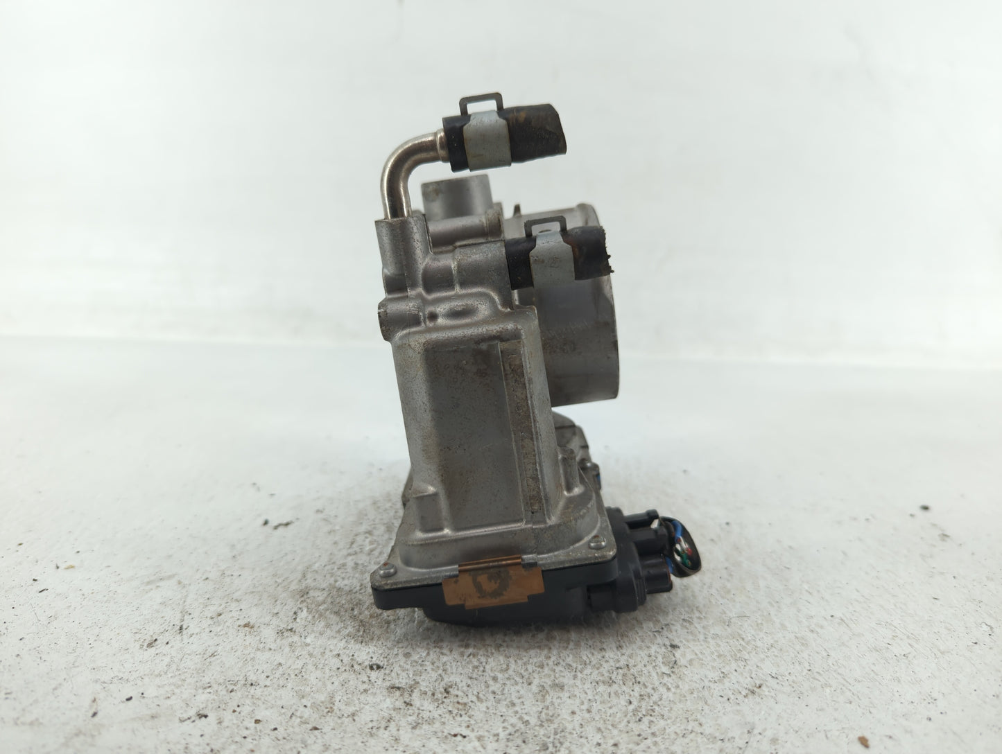 2014-2020 Nissan Rogue Throttle Body P/N:3TA60-01 B Fits Fits 2013 2014 2015 2016 2017 2018 2019 2020 OEM Used Auto Parts - 