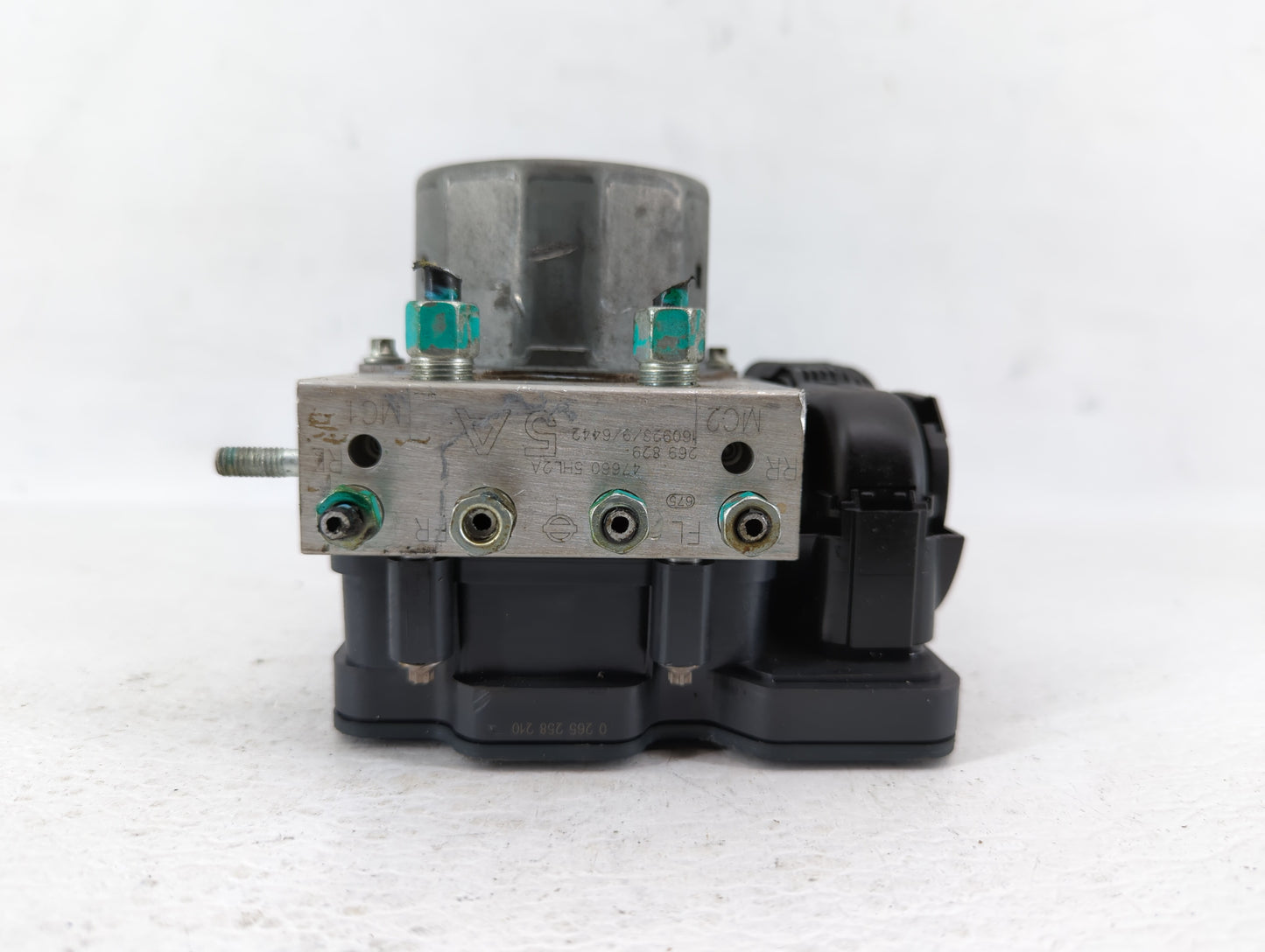 2017 Nissan Rogue ABS Pump Control Module Replacement P/N:47660 5HL2A Fits OEM Used Auto Parts - Oemusedautoparts1.com