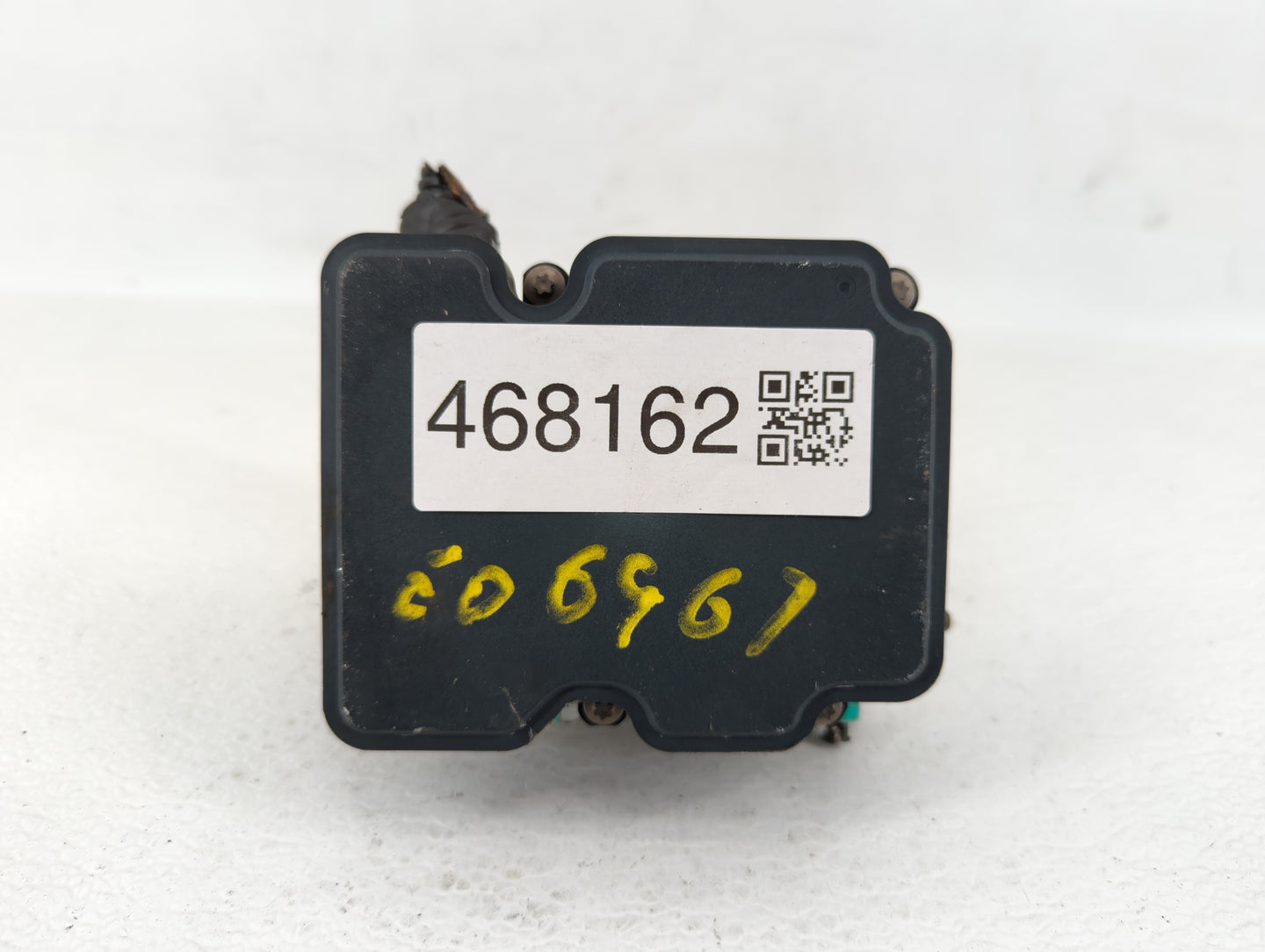 2017 Nissan Rogue ABS Pump Control Module Replacement P/N:47660 5HL2A Fits OEM Used Auto Parts - Oemusedautoparts1.com