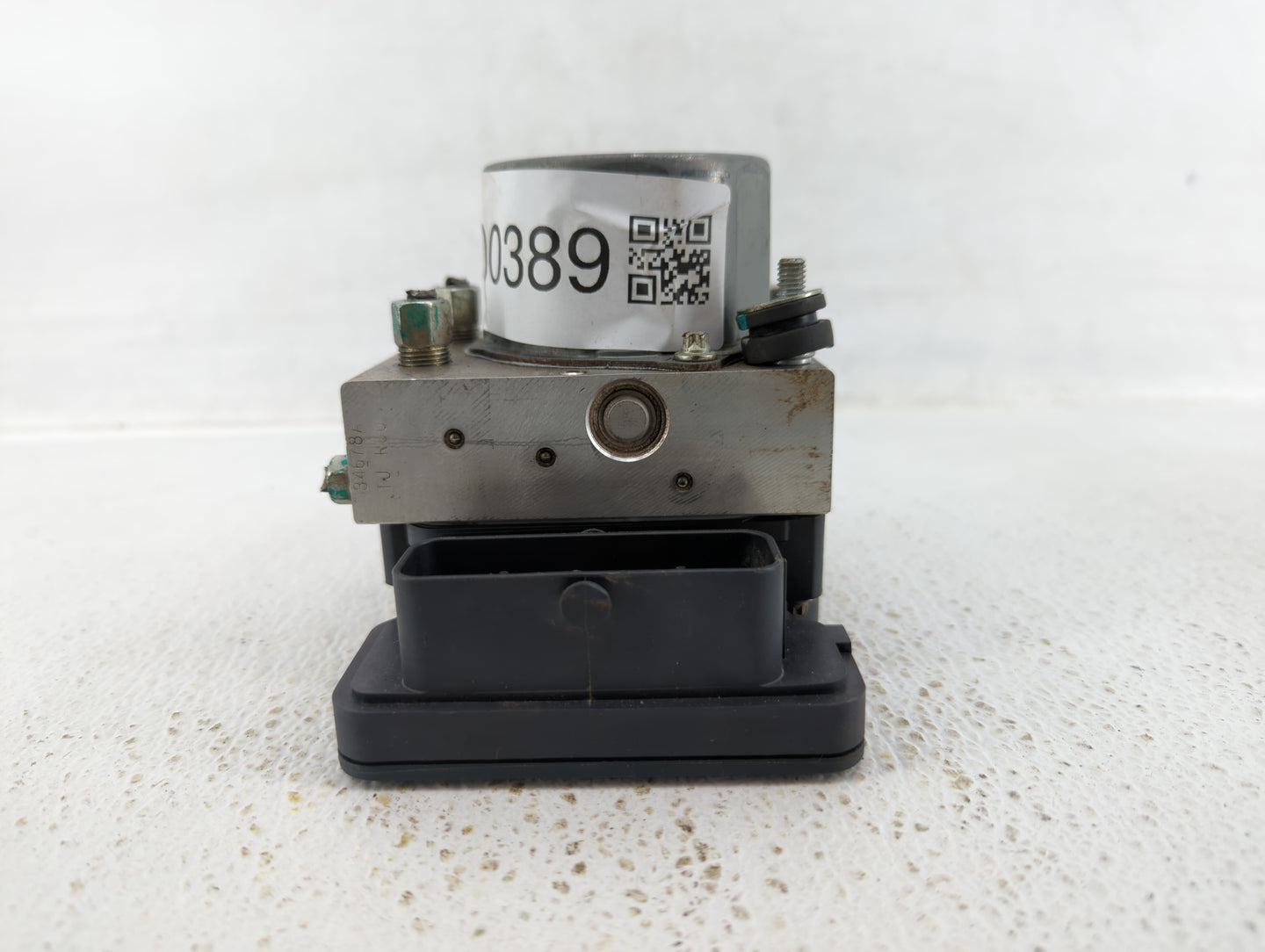 2017 Nissan Rogue ABS Pump Control Module Replacement P/N:47660 5HL2A Fits OEM Used Auto Parts - Oemusedautoparts1.com