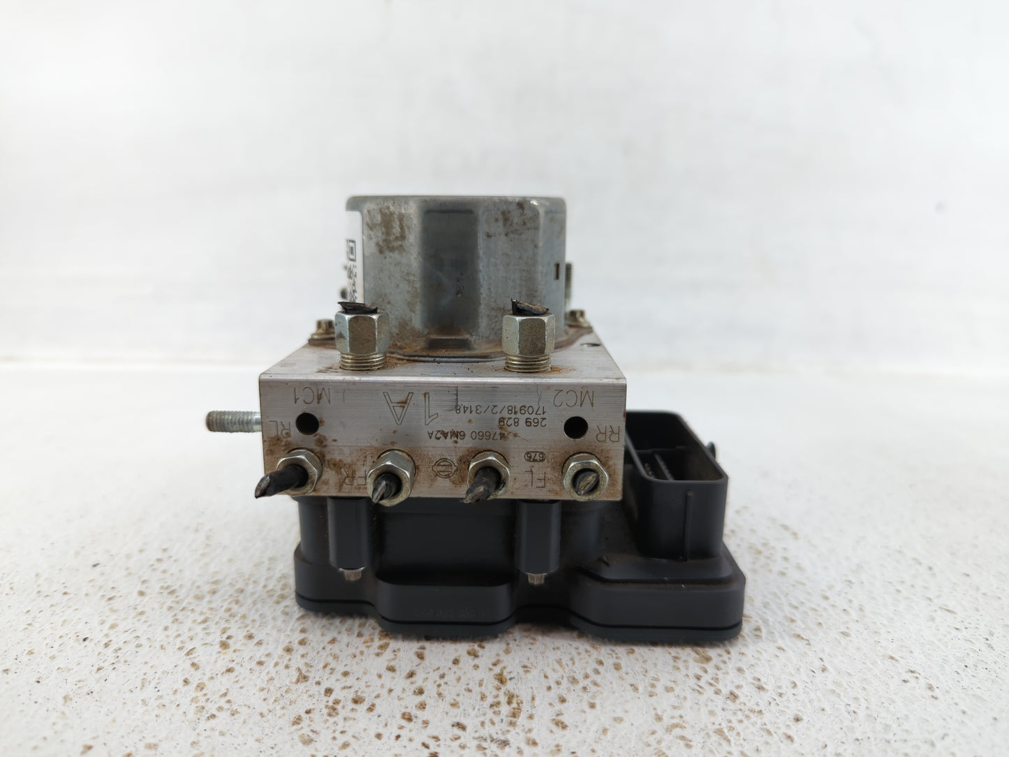 2017 Nissan Rogue ABS Pump Control Module Replacement P/N:47660 6MA0A 47660 6MA2A Fits OEM Used Auto Parts - Oemusedautopart