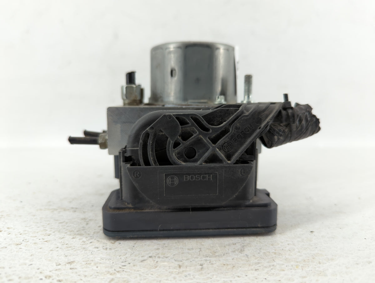 2017 Nissan Rogue Anti-Lock Brake ABS Pump Module Actuator OEM P/N:47660 6FL0A Fits OEM Used Auto Parts - Oemusedautoparts1.