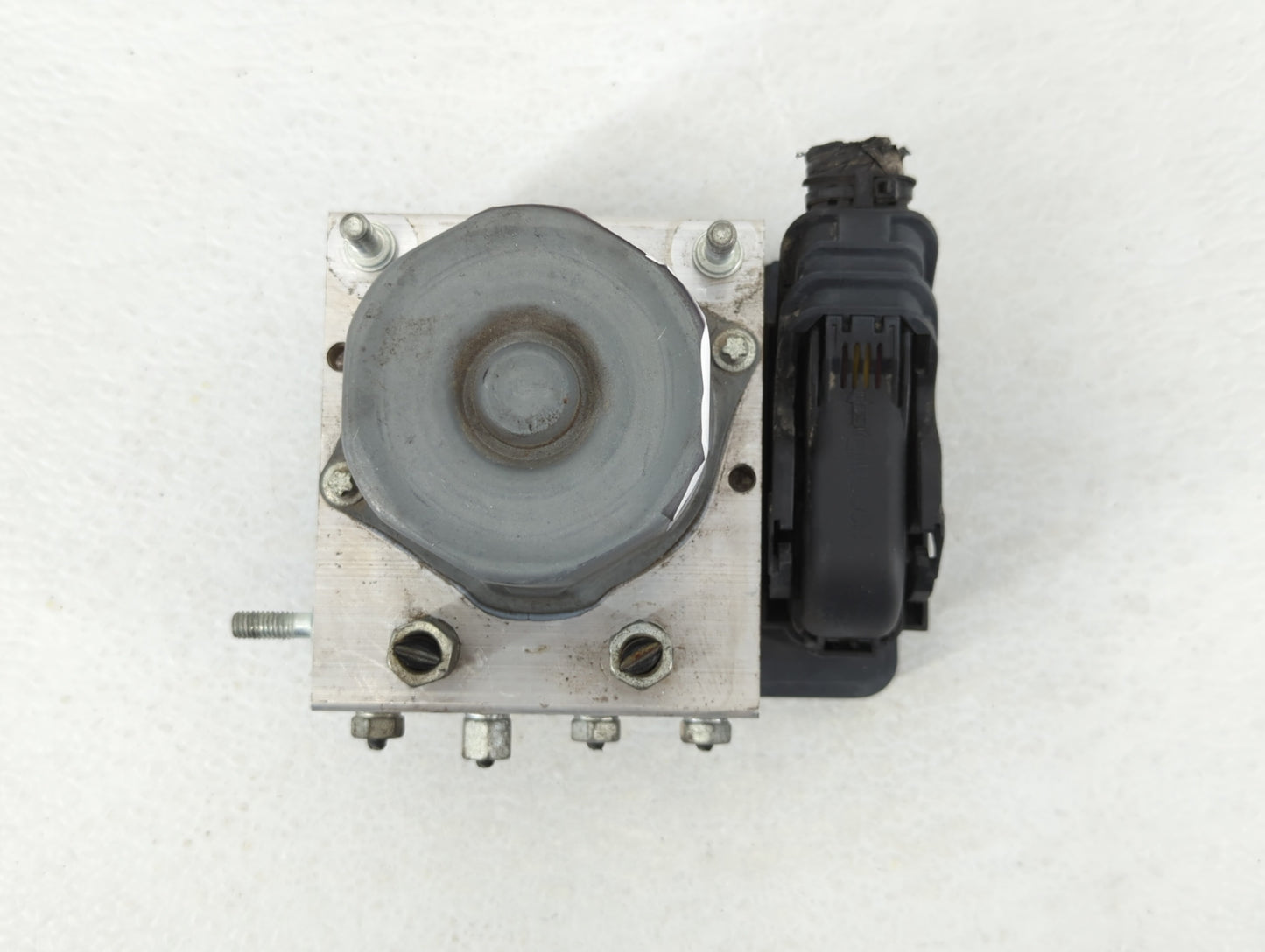 2017 Nissan Rogue ABS Pump Control Module Replacement P/N:47660 6FL0A Fits OEM Used Auto Parts - Oemusedautoparts1.com