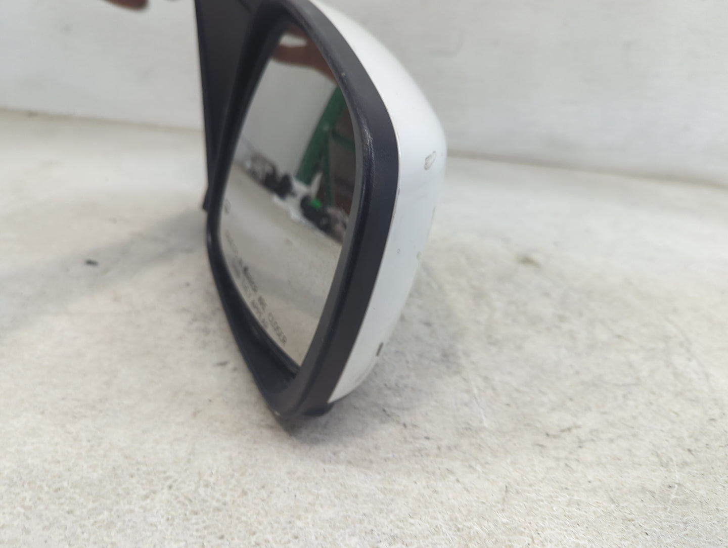 2017 Nissan Rogue Passenger Side View Mirror - Right Door Mirror OEM Used - Oemusedautoparts1.com