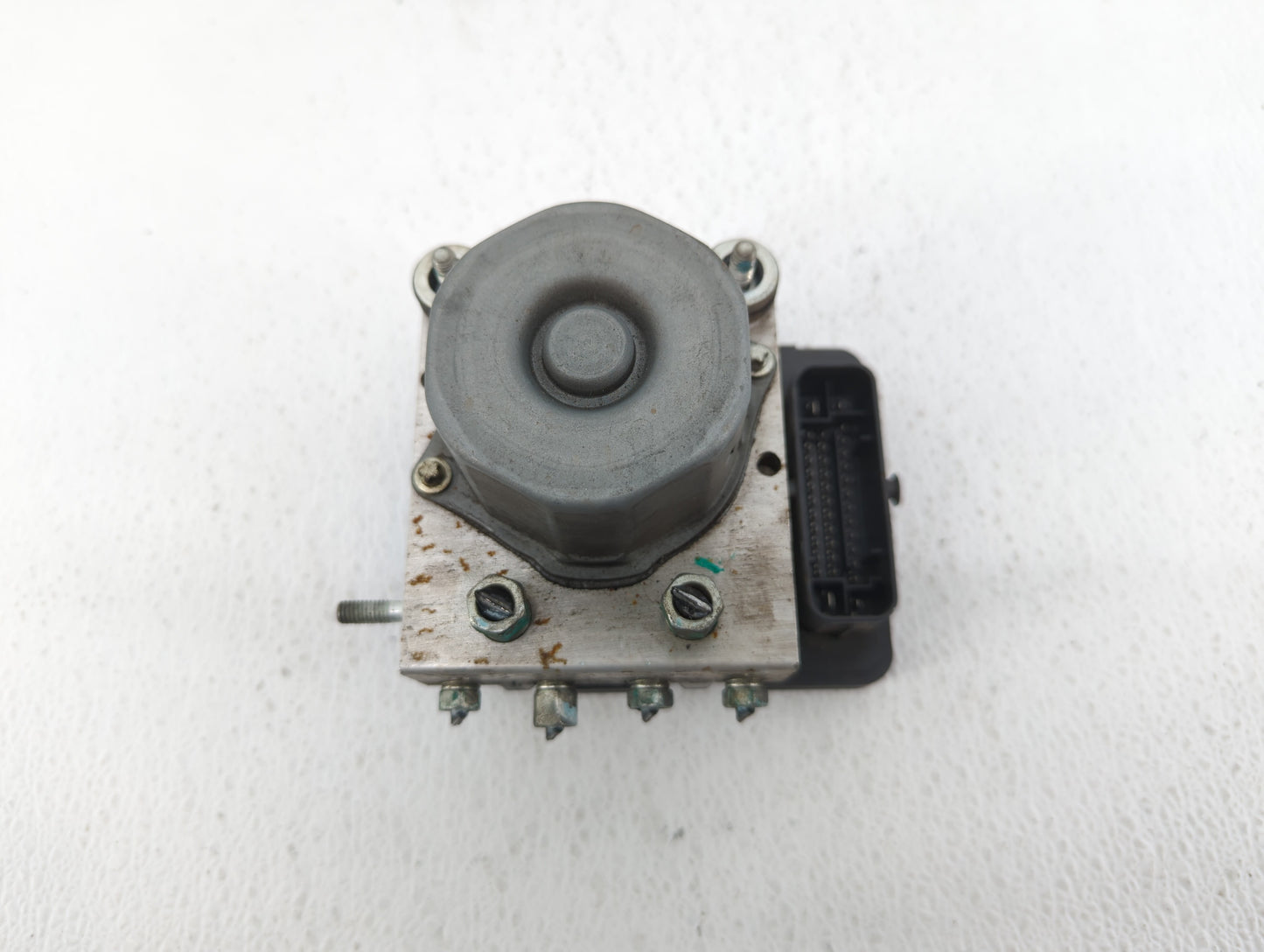 2017 Nissan Rogue ABS Pump Control Module Replacement P/N:47660 5HL2A Fits OEM Used Auto Parts - Oemusedautoparts1.com