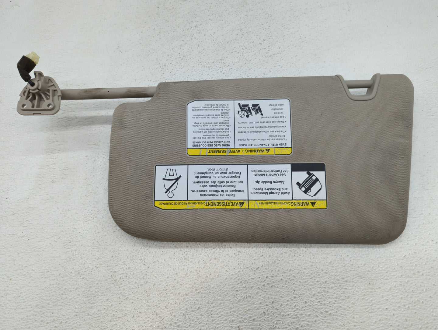 2014-2017 Nissan Rogue Sun Visor Shade Replacement Passenger Right Mirror Fits Fits 2014 2015 2016 2017 OEM Used Auto Parts 