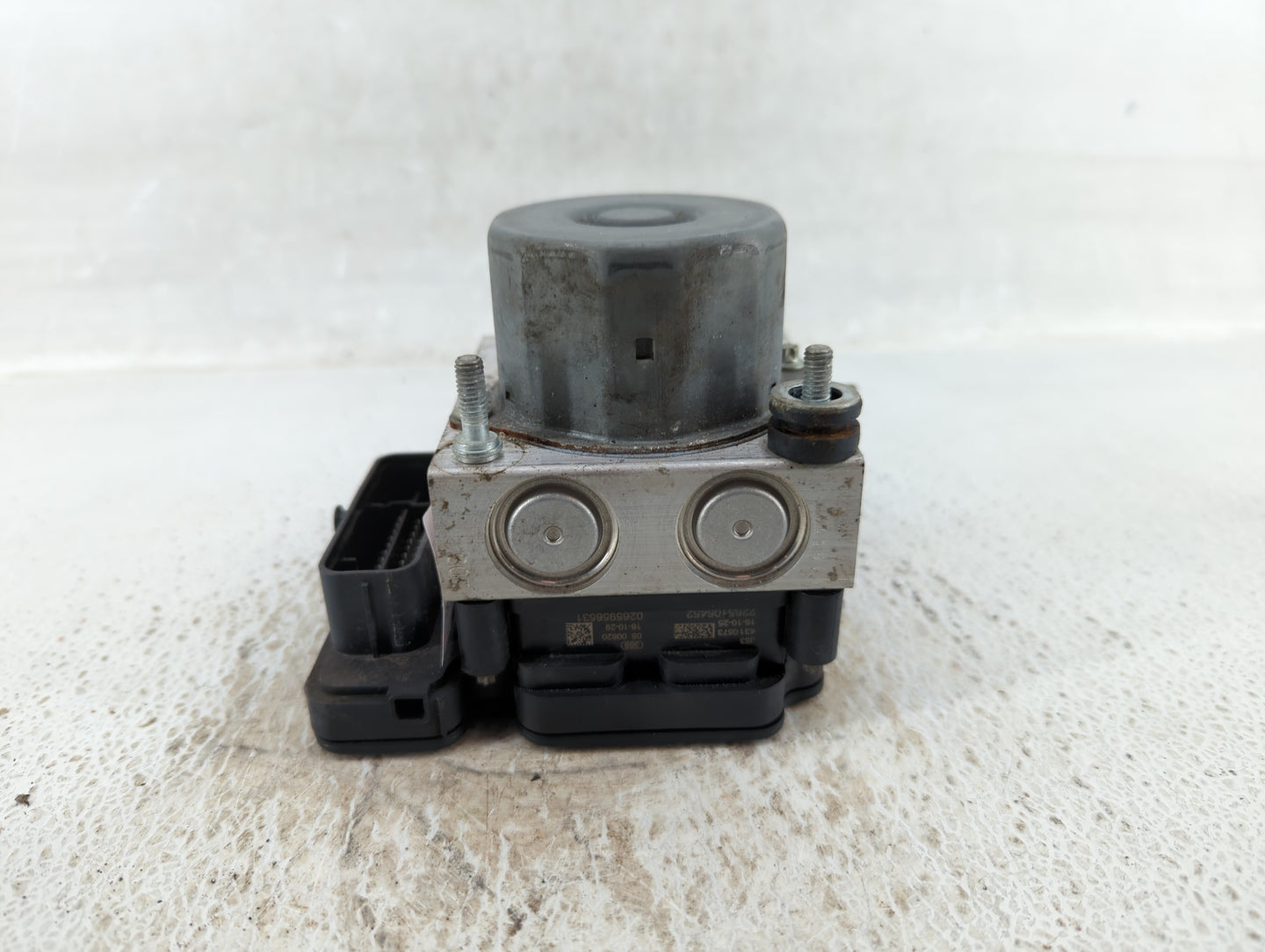 2017 Nissan Rogue ABS Pump Control Module Replacement P/N:47660 6FL1A Fits OEM Used Auto Parts - Oemusedautoparts1.com