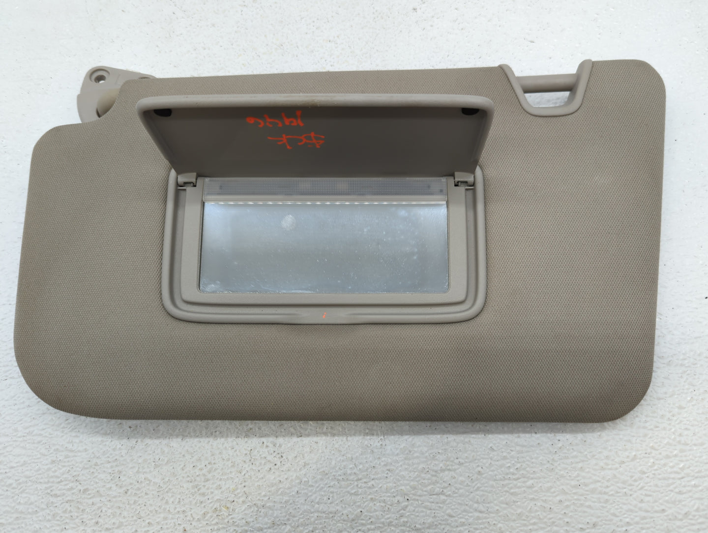 2014-2017 Nissan Rogue Sun Visor Shade Replacement Passenger Right Mirror Fits Fits 2014 2015 2016 2017 OEM Used Auto Parts 