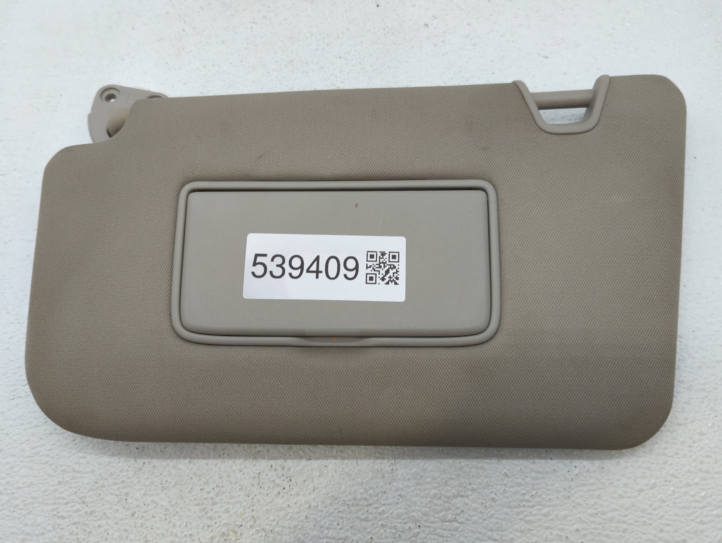 2014-2017 Nissan Rogue Sun Visor Shade Replacement Passenger Right Mirror Fits Fits 2014 2015 2016 2017 OEM Used Auto Parts 