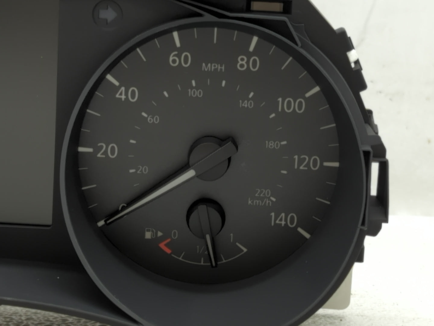 2017 Nissan Rogue Instrument Cluster Speedometer Gauges P/N:7FR0A 7FR0A/UGQM, 7FR0A/436N, 7FR0A/YNE7, 7FR0A/VOCL Fits OEM Us