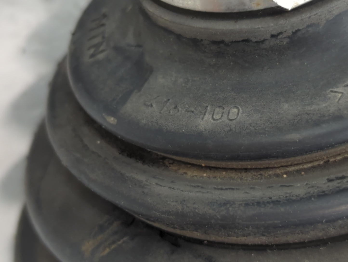 2016-2020 Nissan Rogue Axle Shaft Front Driver Cv C/v - Oemusedautoparts1.com