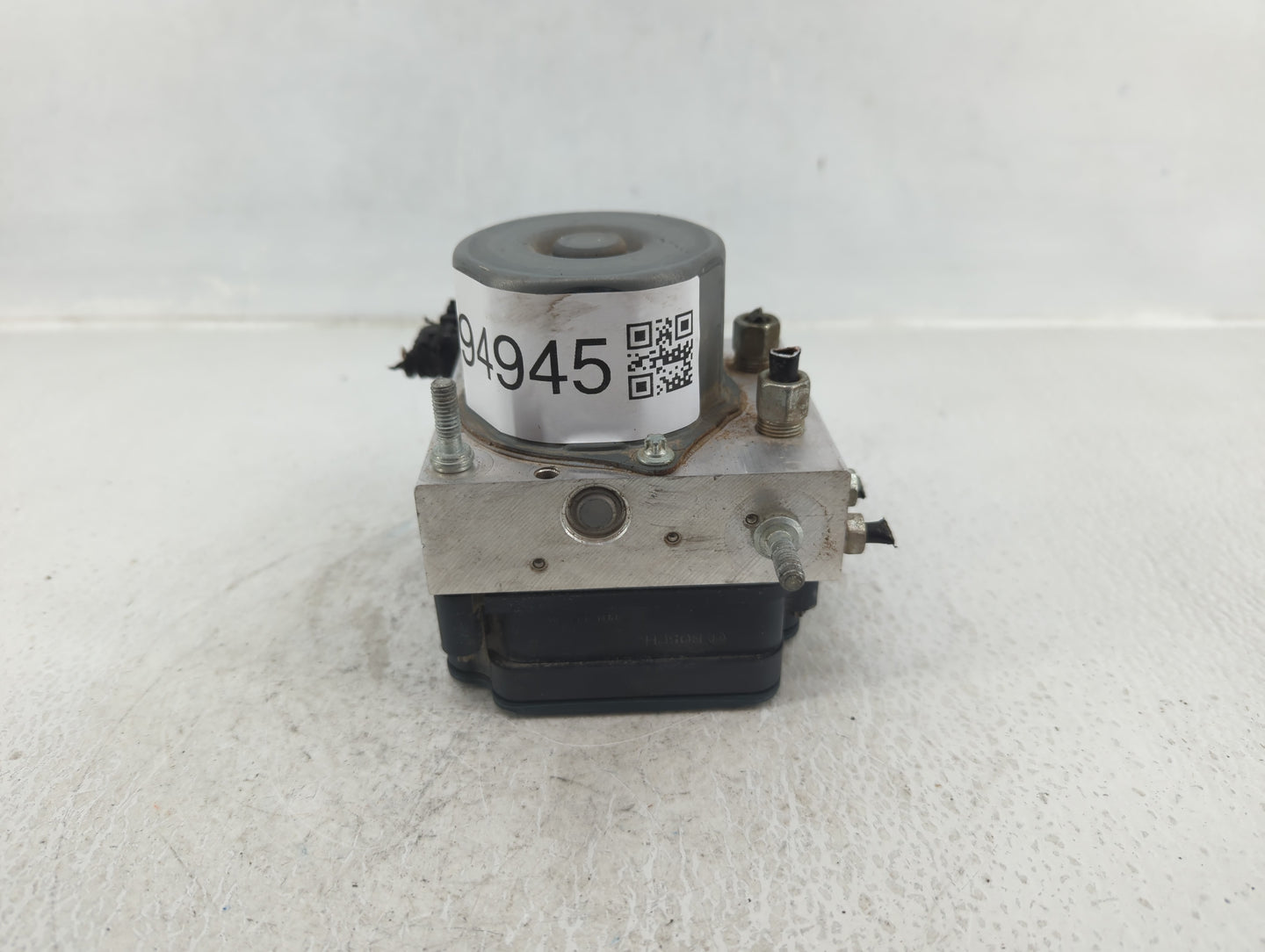 2017 Nissan Rogue ABS Pump Control Module Replacement P/N:47660 6FL0A Fits OEM Used Auto Parts - Oemusedautoparts1.com