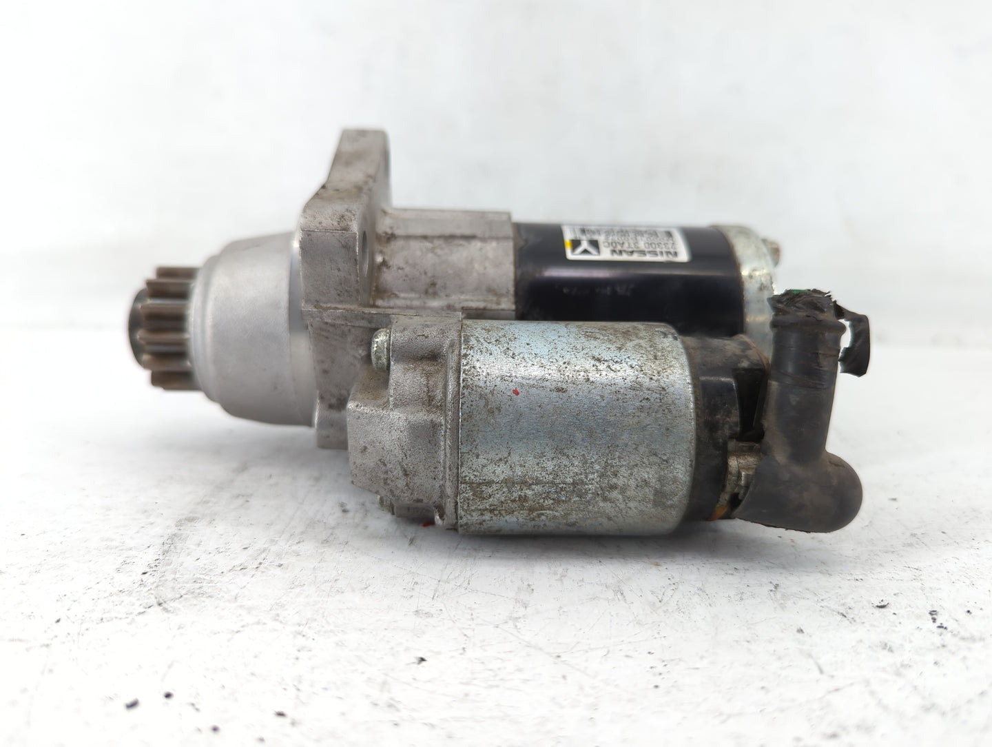 2015-2020 Nissan Rogue Car Starter Motor Solenoid OEM P/N:M000TB0072 23300 3TA0C Fits Fits 2015 2016 2017 2018 2019 2020 OEM