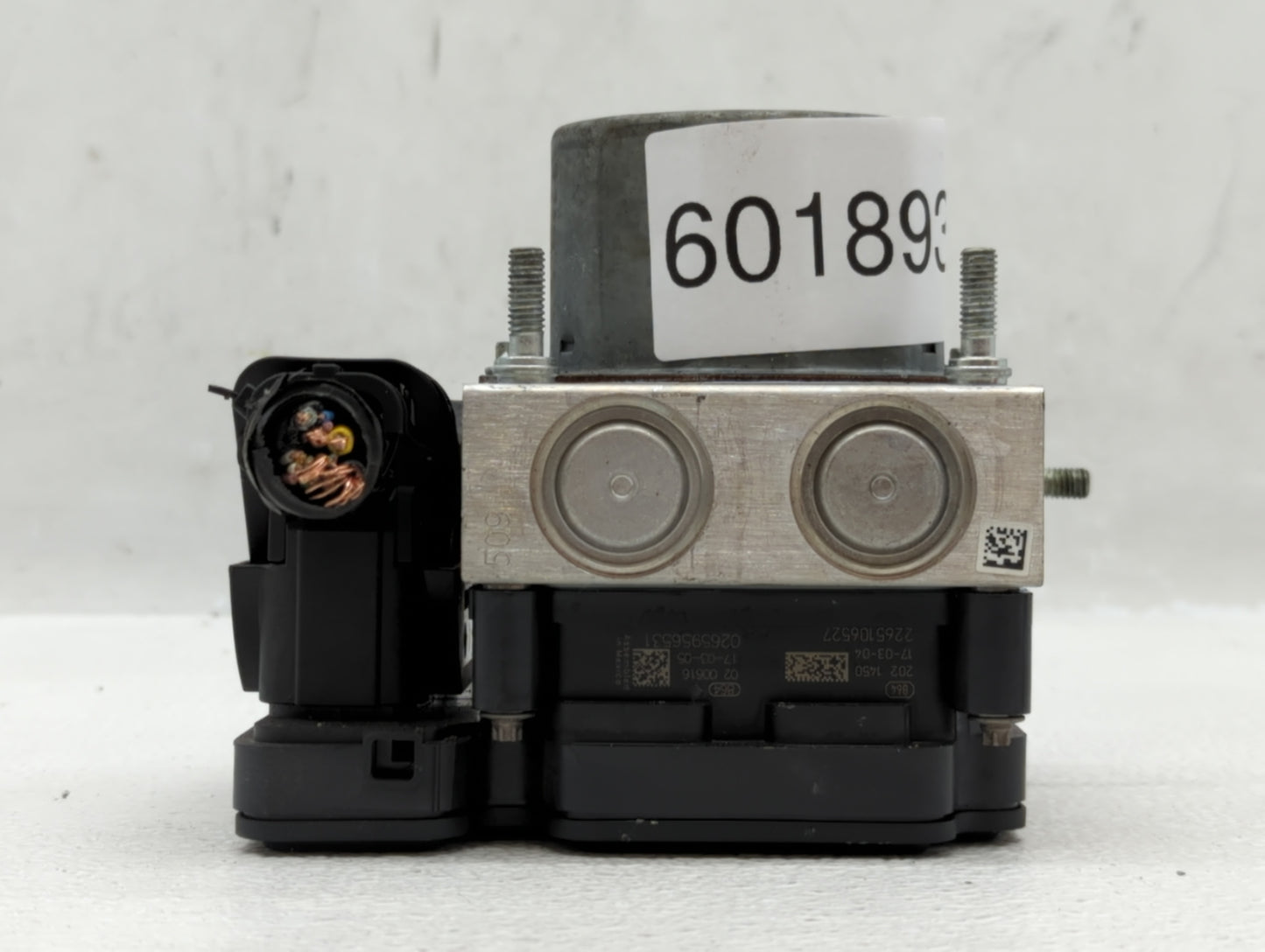 2017 Nissan Rogue ABS Pump Control Module Replacement P/N:47660 5HK3A Fits OEM Used Auto Parts - Oemusedautoparts1.com